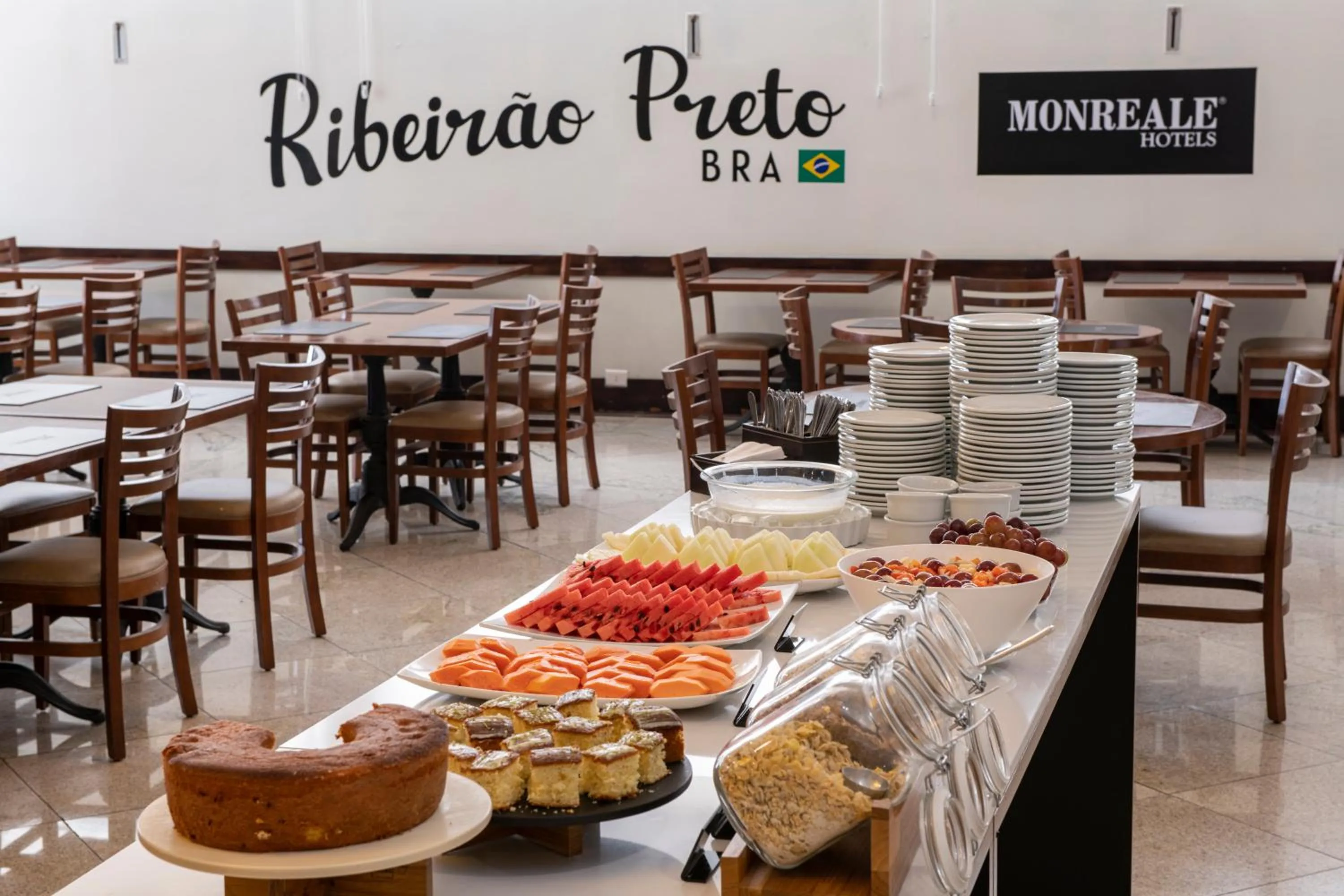 Restaurant/places to eat in Monreale Express Ribeirão Preto