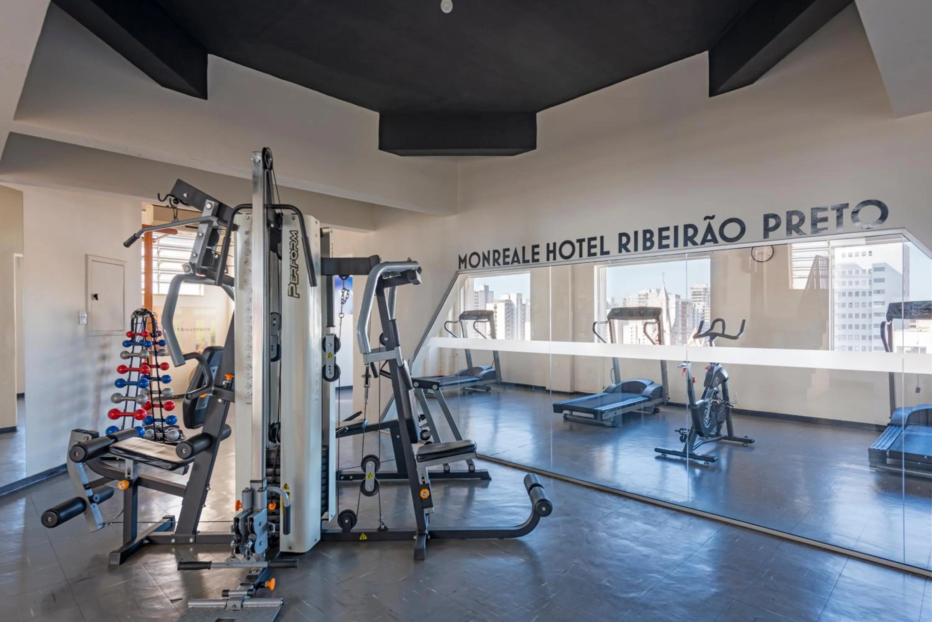 Fitness centre/facilities in Monreale Express Ribeirão Preto