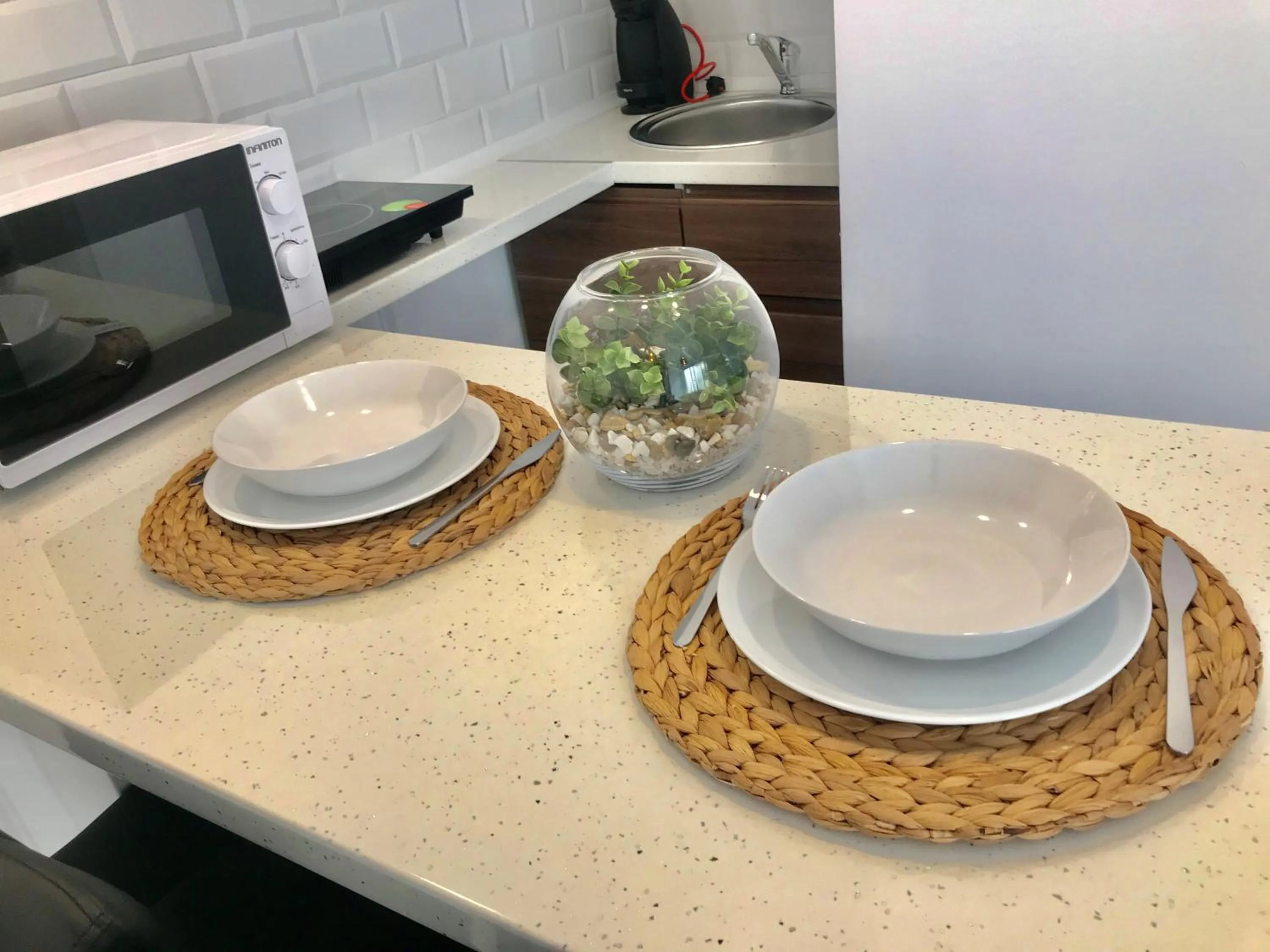 Coffee/tea facilities in Castle Apartment