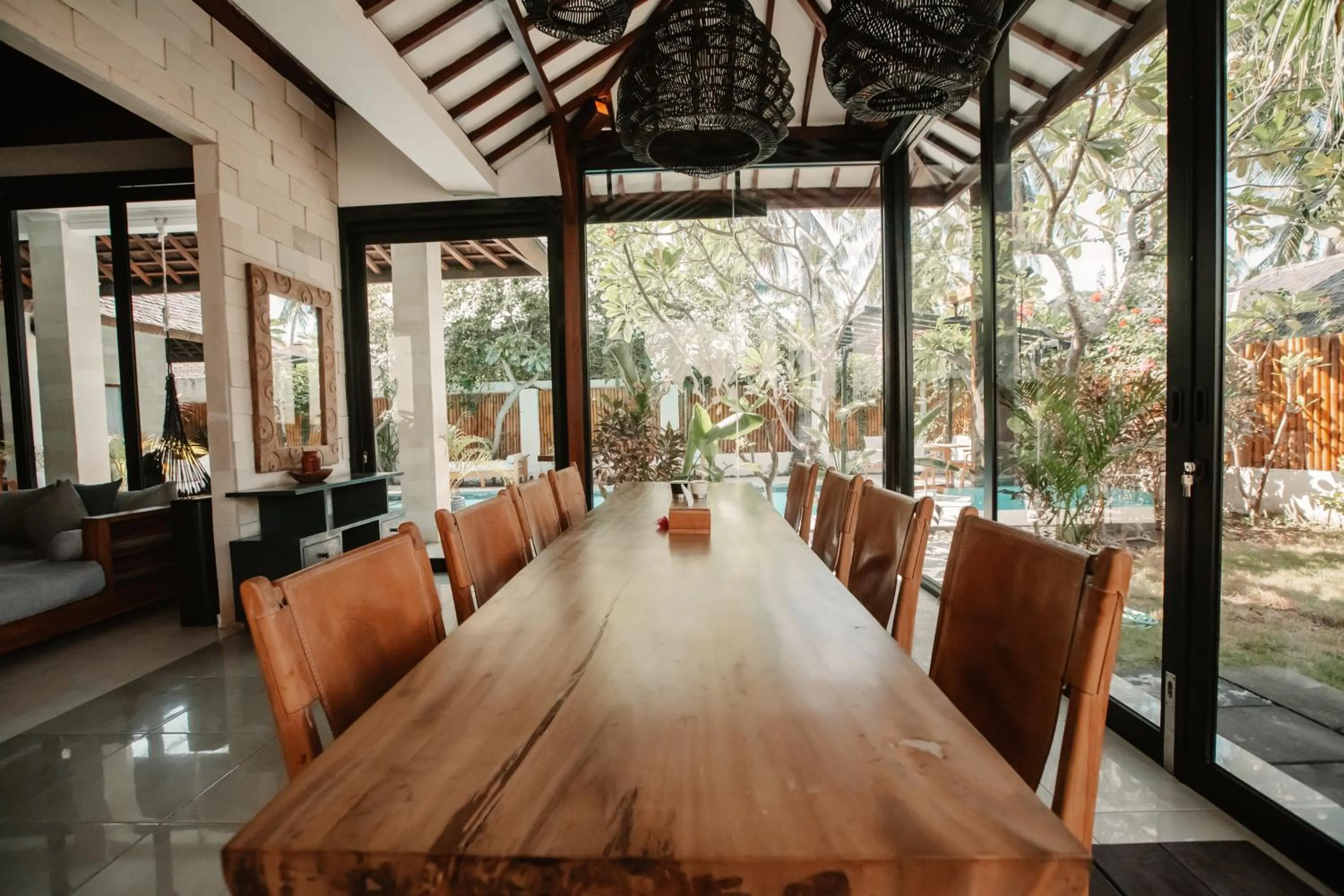 Dining area in Kelapa Villas