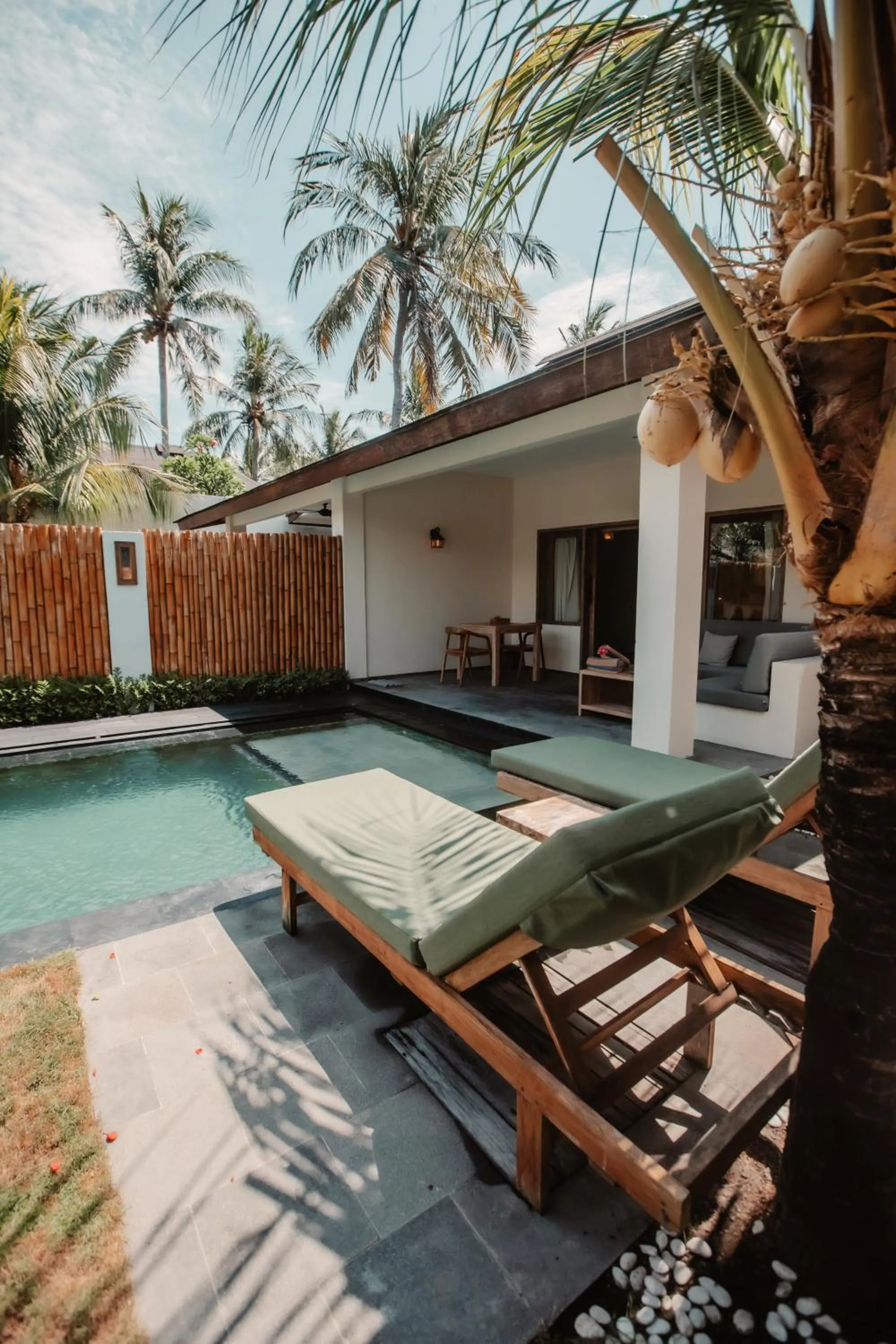 Swimming pool in Kelapa Villas