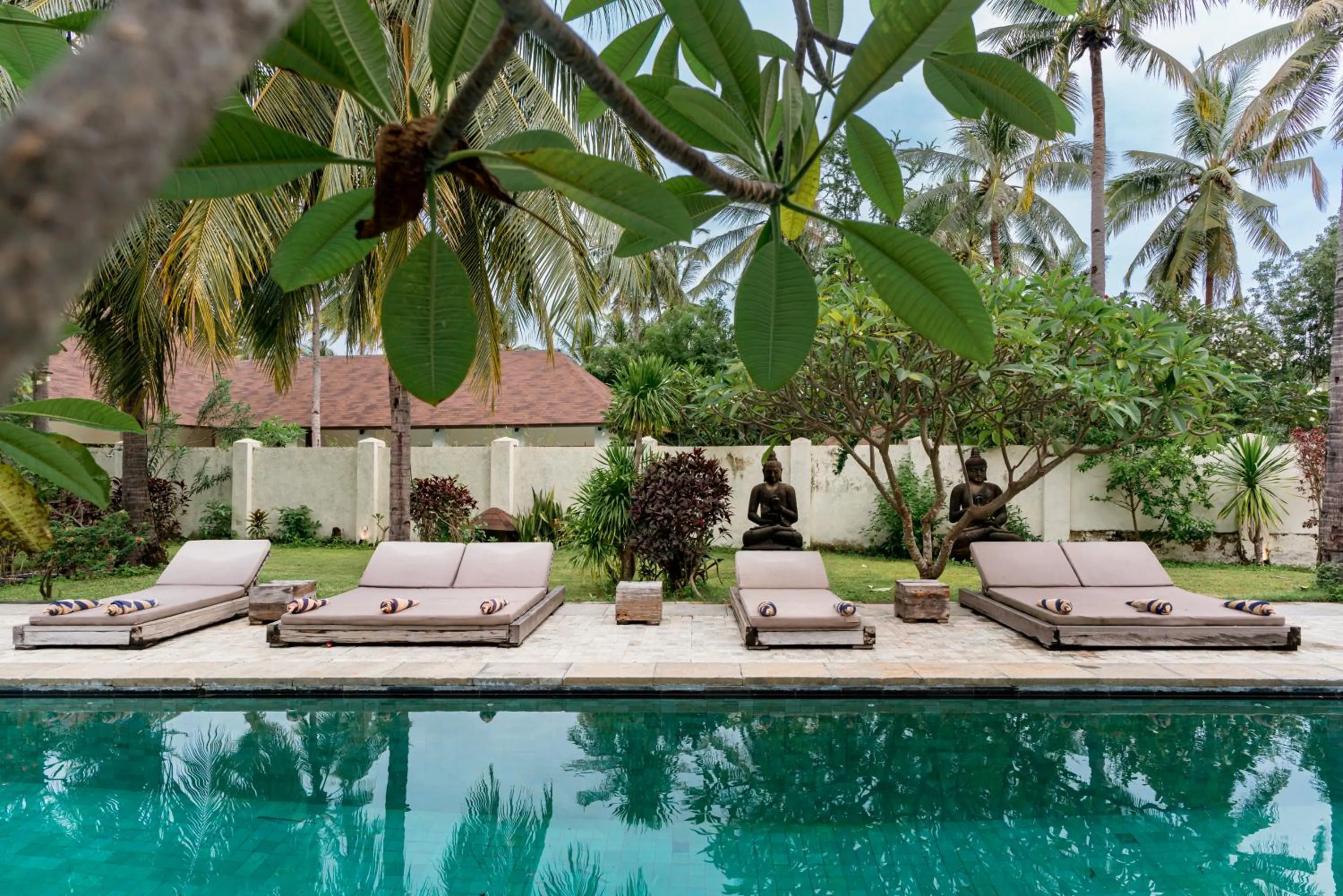 Swimming pool in Kelapa Villas
