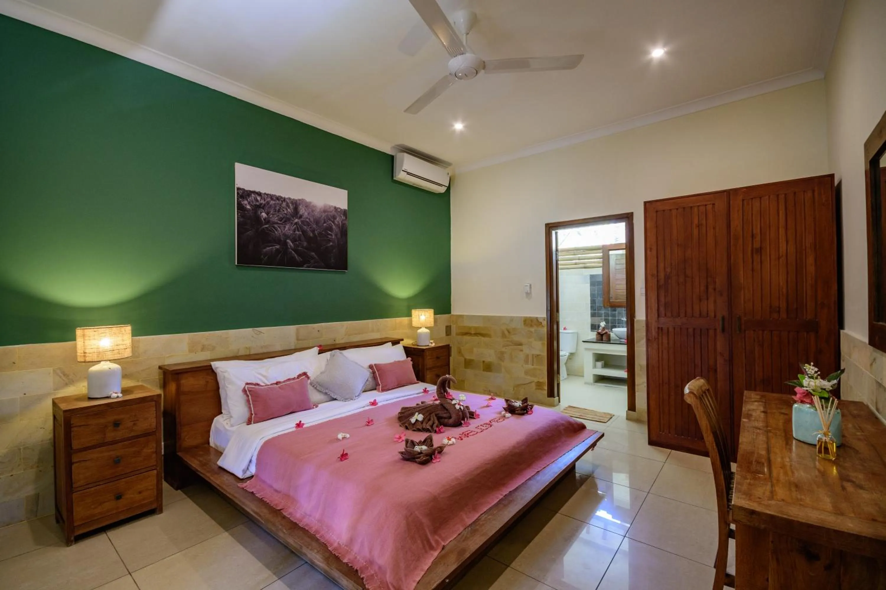 Bed in Kelapa Villas