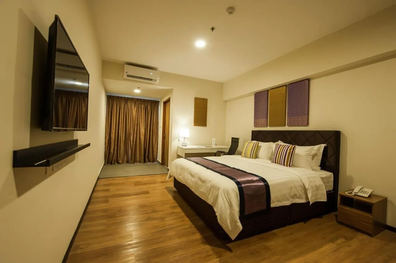 Bed in Aman Hills Hotel