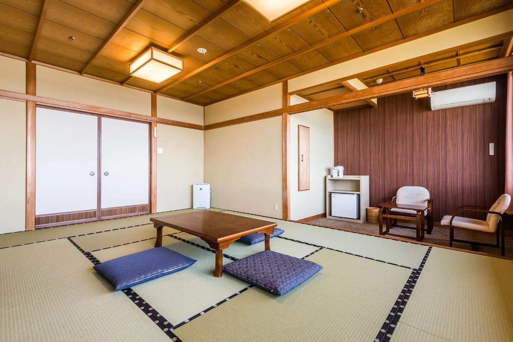 Photo of the whole room in Ooedo Onsen Monogatari Nagayama