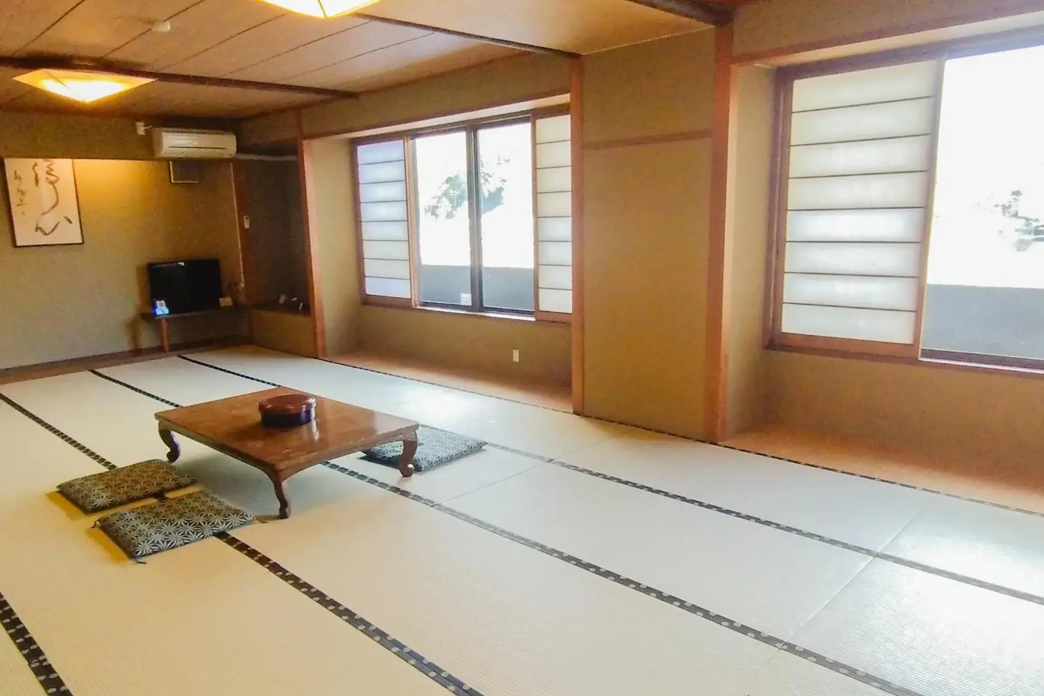 Standard Japanese-Style-Room 38 square yards - single occupancy - Non-Smoking - Shared Bathroom in Ooedo Onsen Monogatari Awara Standard Japanese-Style-Room 38 square yards - single occupancy - Non-Smoking - Shared Bathroom in Ooedo Onsen Monogatari Awara