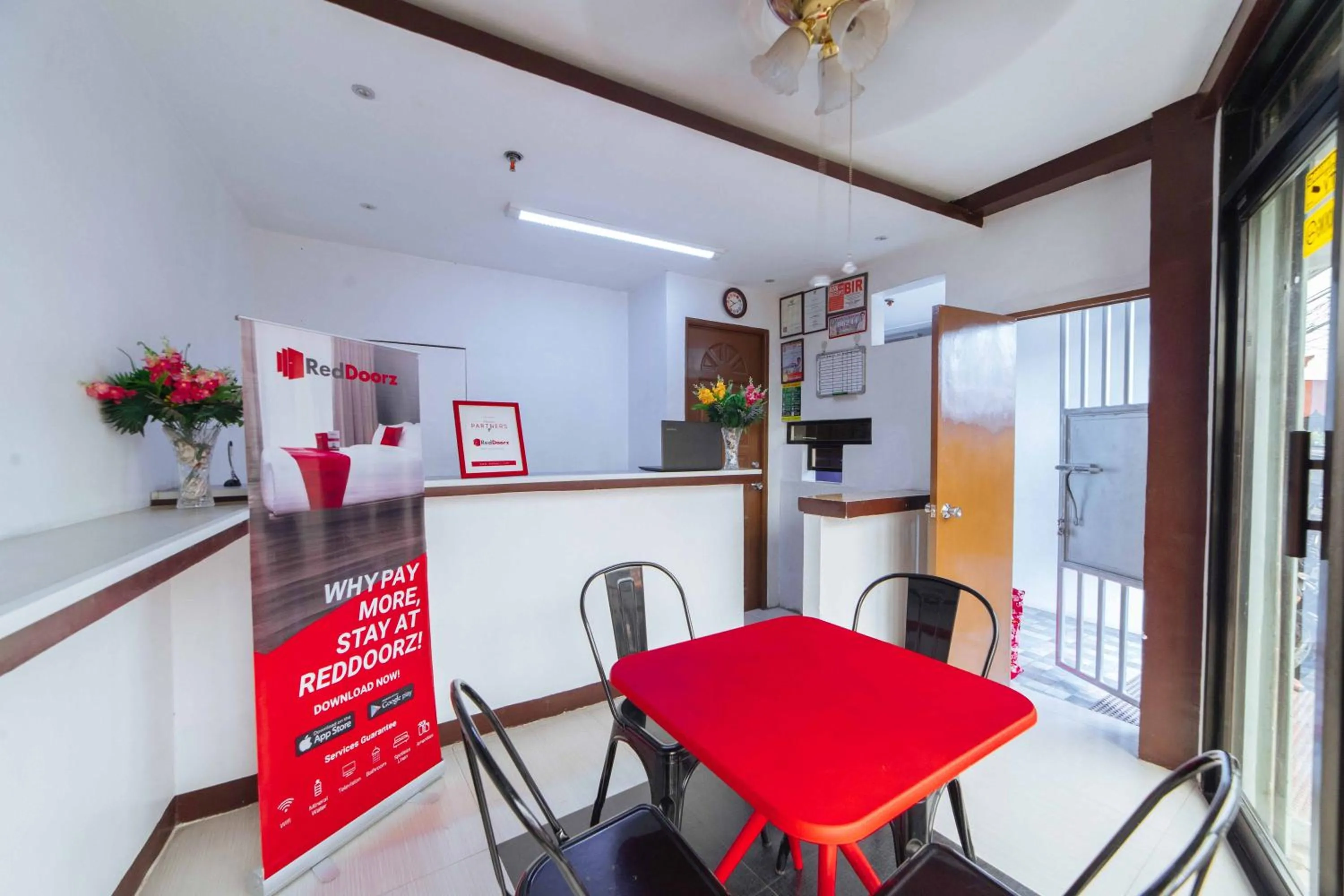 Lobby or reception in RedDoorz at San Antonio Binan Laguna