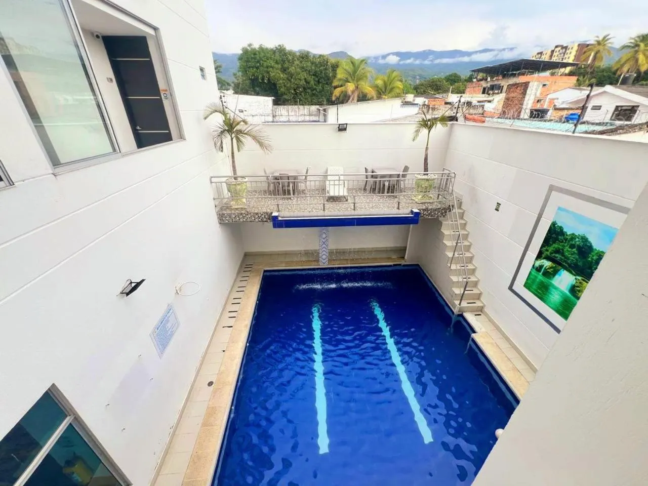 Day in Hotel Suite Royal