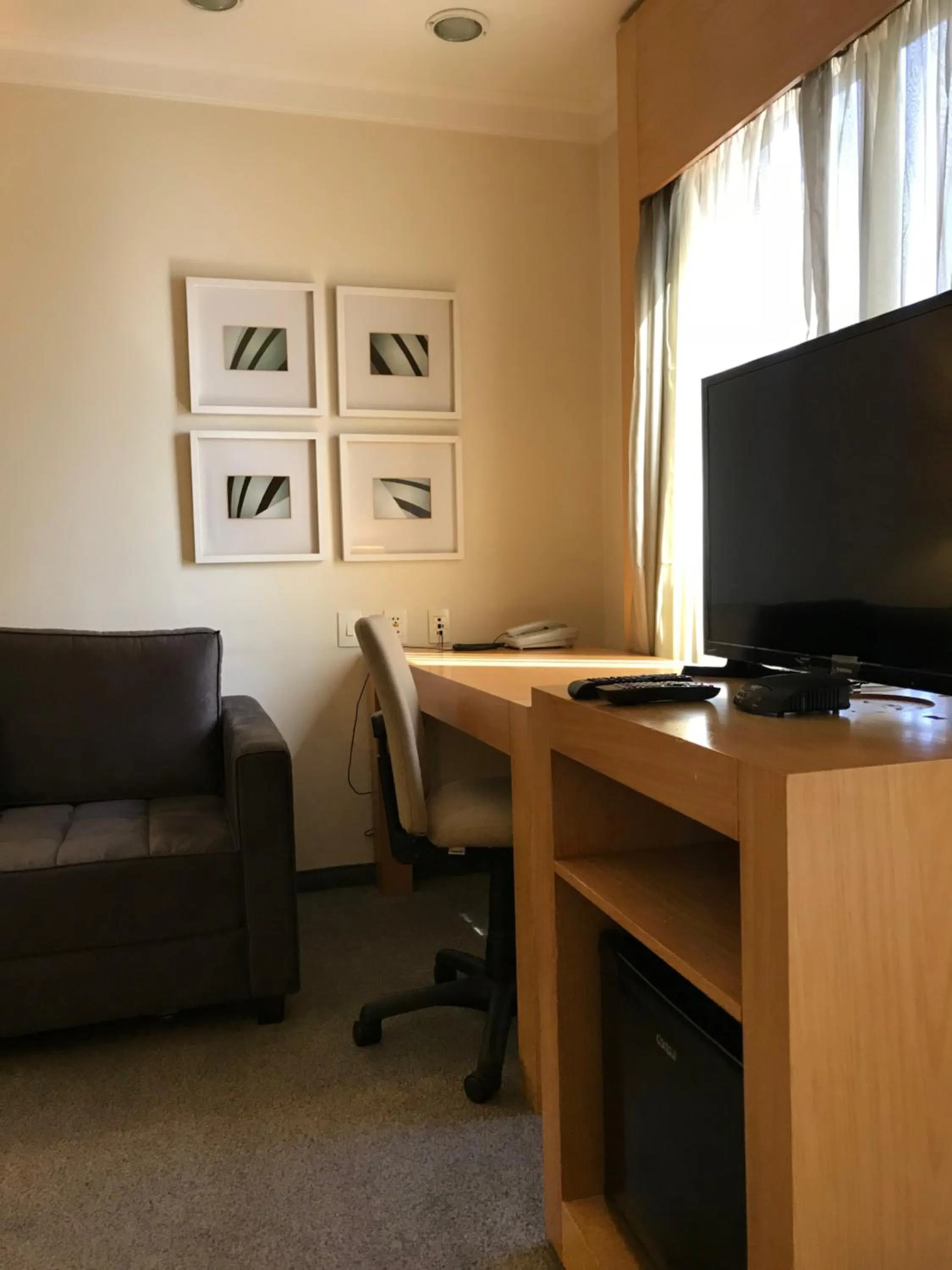 Charmoso Flat em frente ao Aeroporto de Congonhas