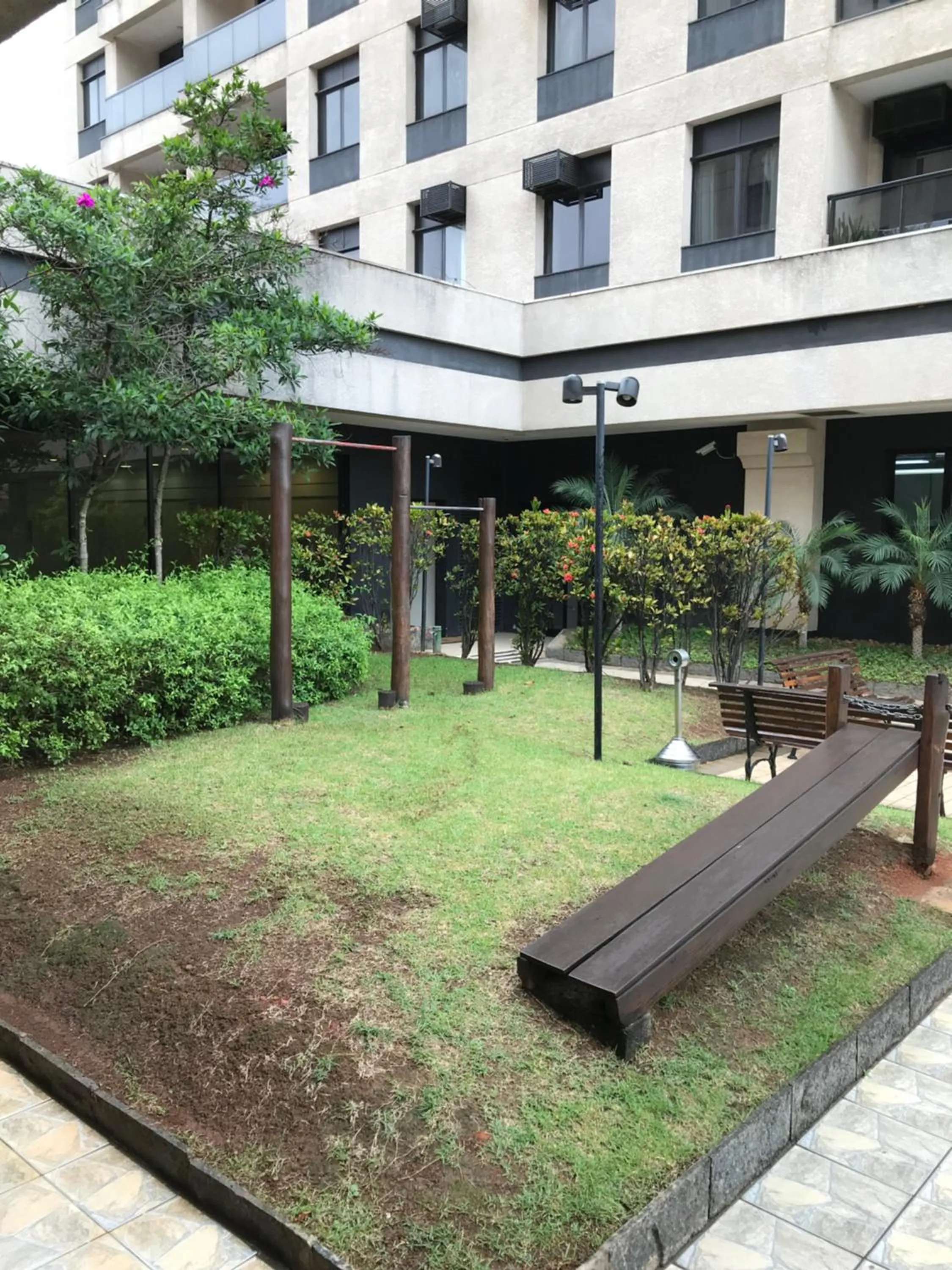 Charmoso Flat em frente ao Aeroporto de Congonhas