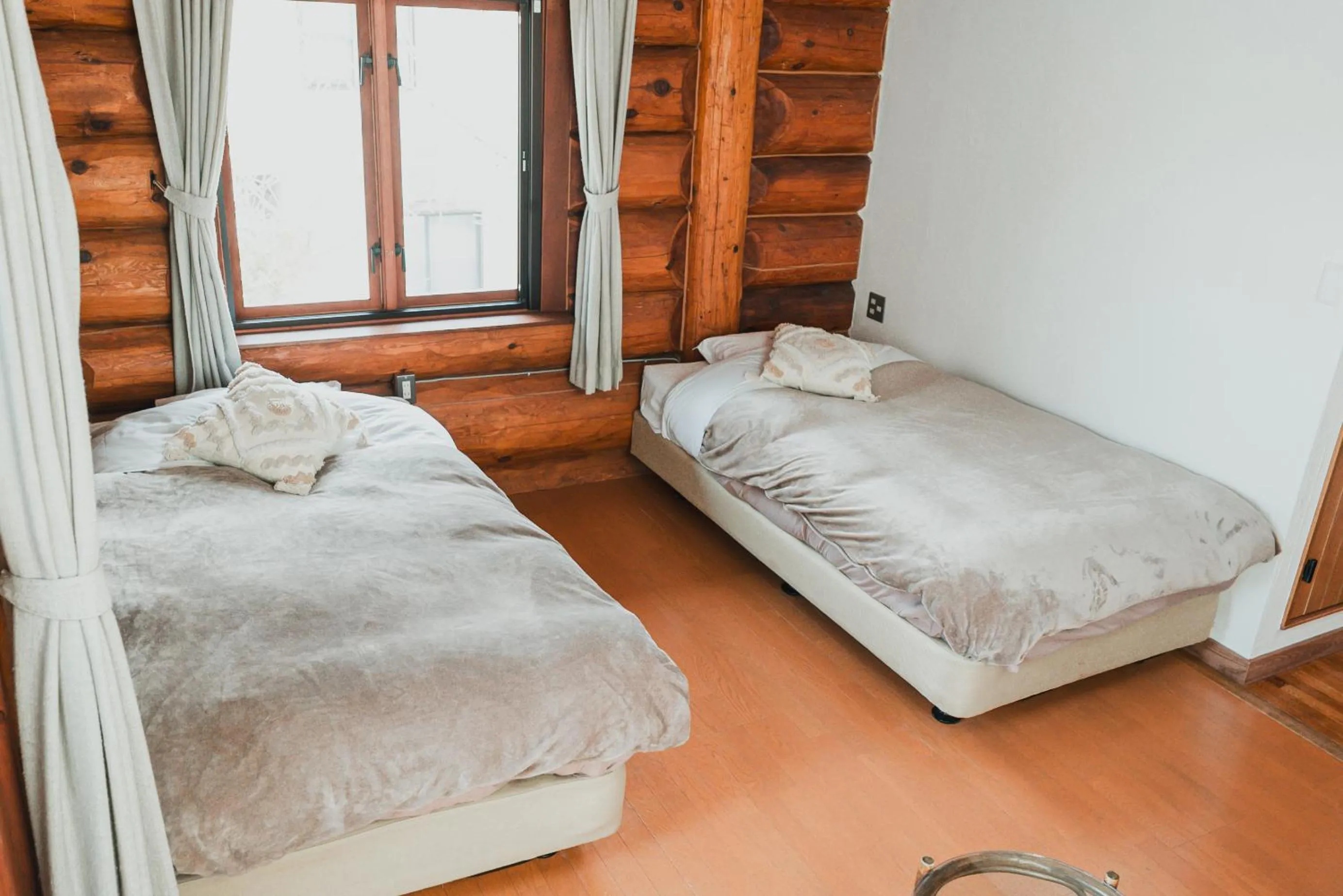 Photo of the whole room, Bed in Hakuba Brownie Cottages