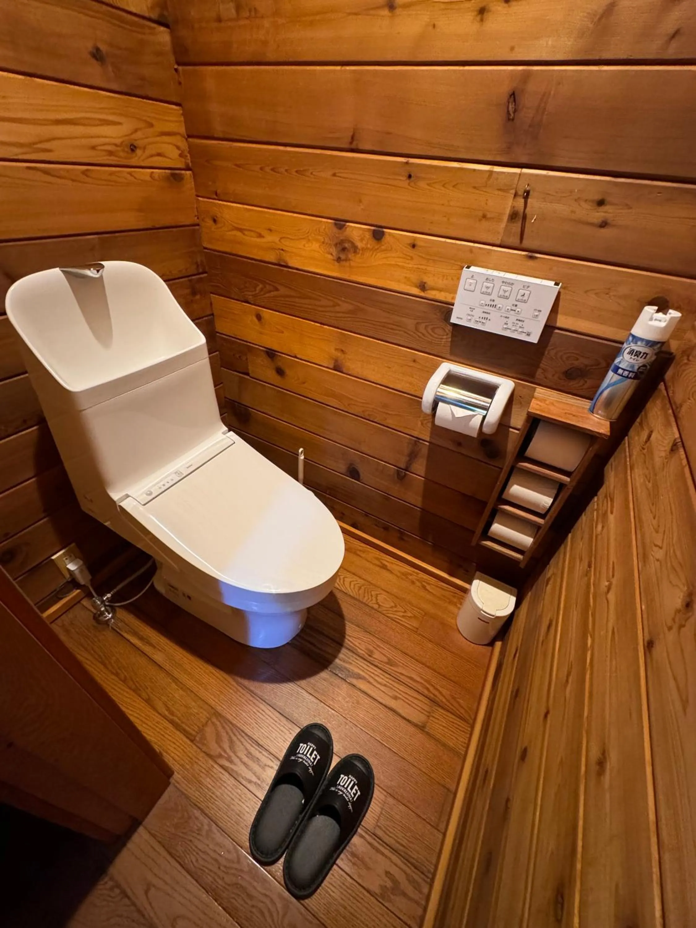 Toilet in Hakuba Brownie Cottages