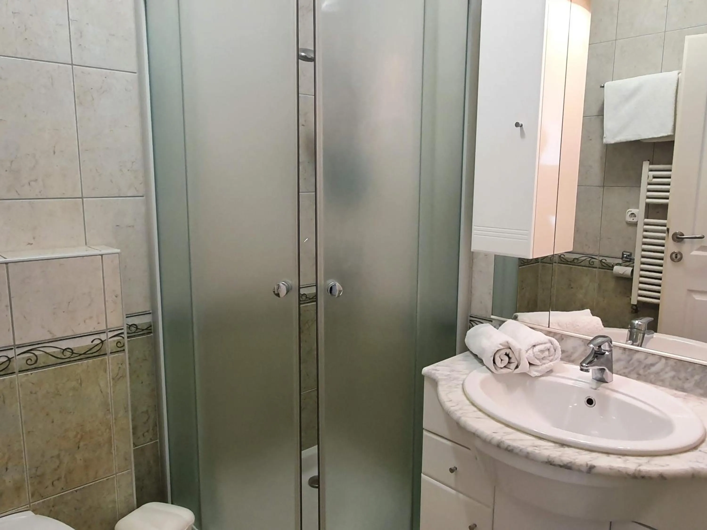 Shower in Anett Villa