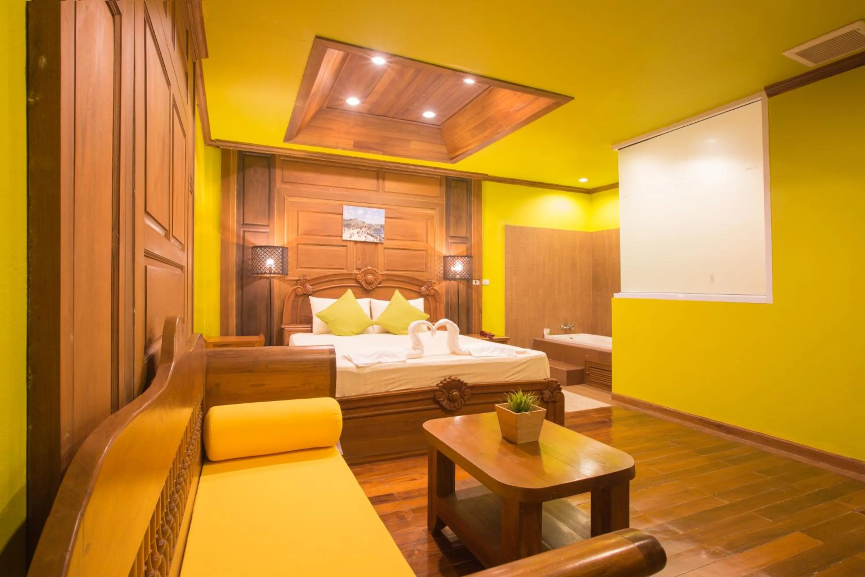 Photo of the whole room, Bed in S48 Hotel