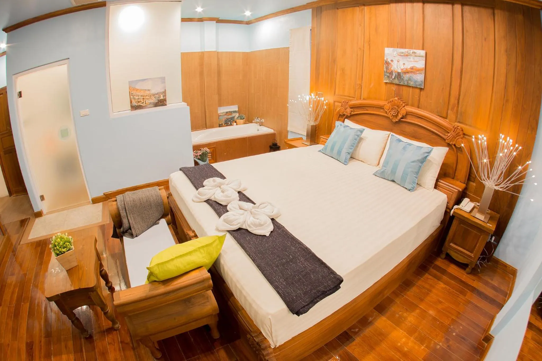 Bedroom, Bed in S48 Hotel