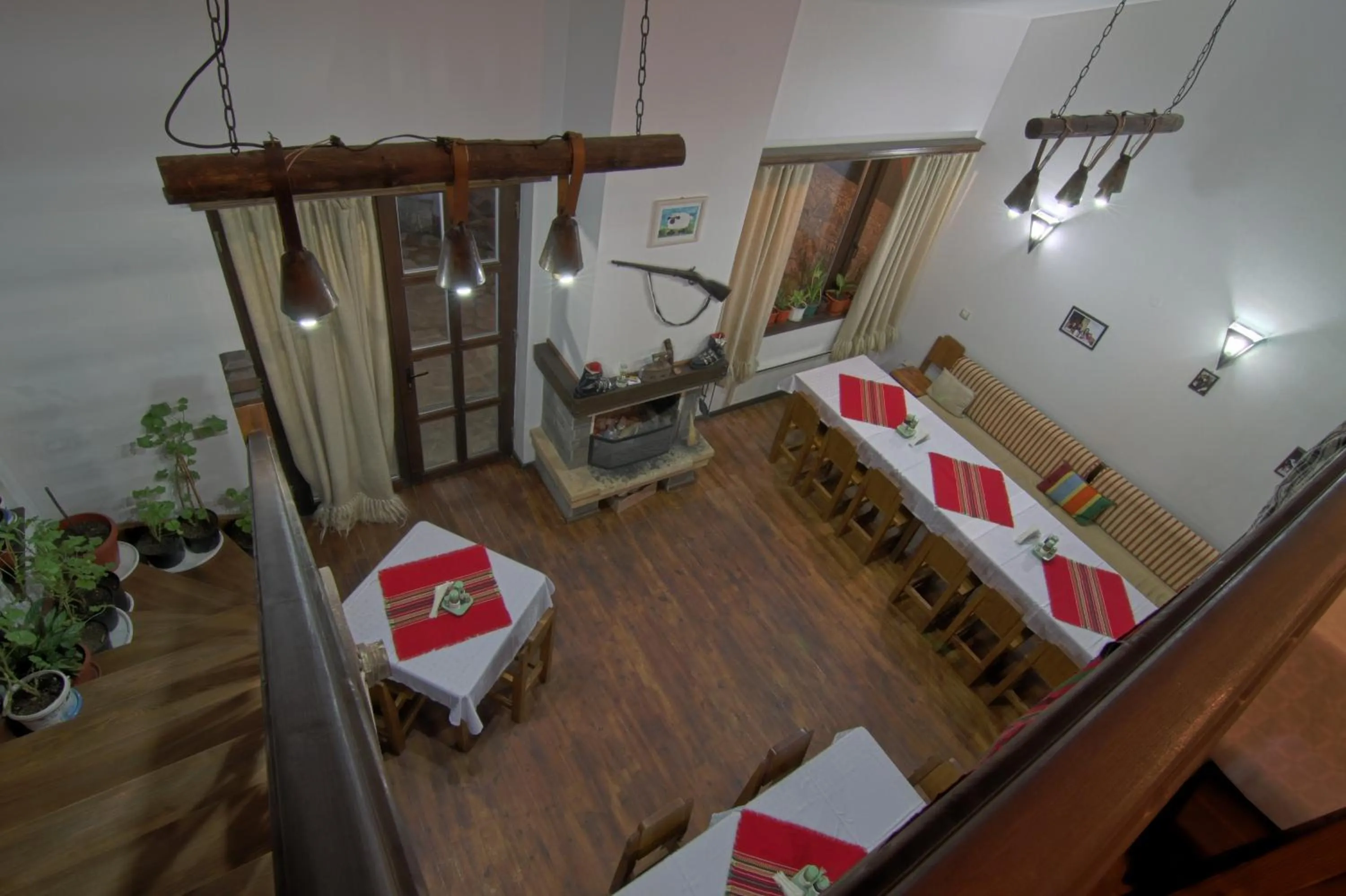 Restaurant/places to eat, Bed in Holiday Village Kochorite