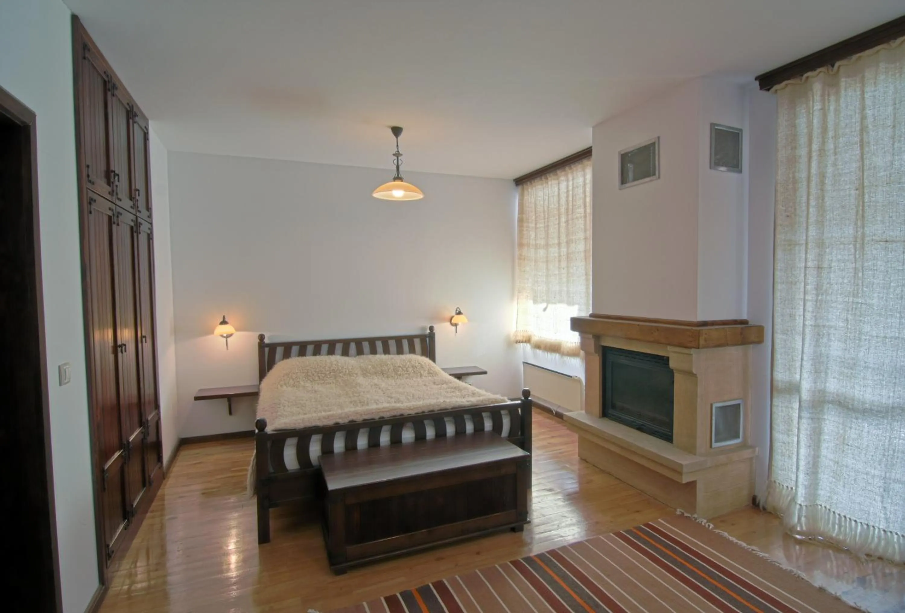 Bedroom, Bed in Holiday Village Kochorite