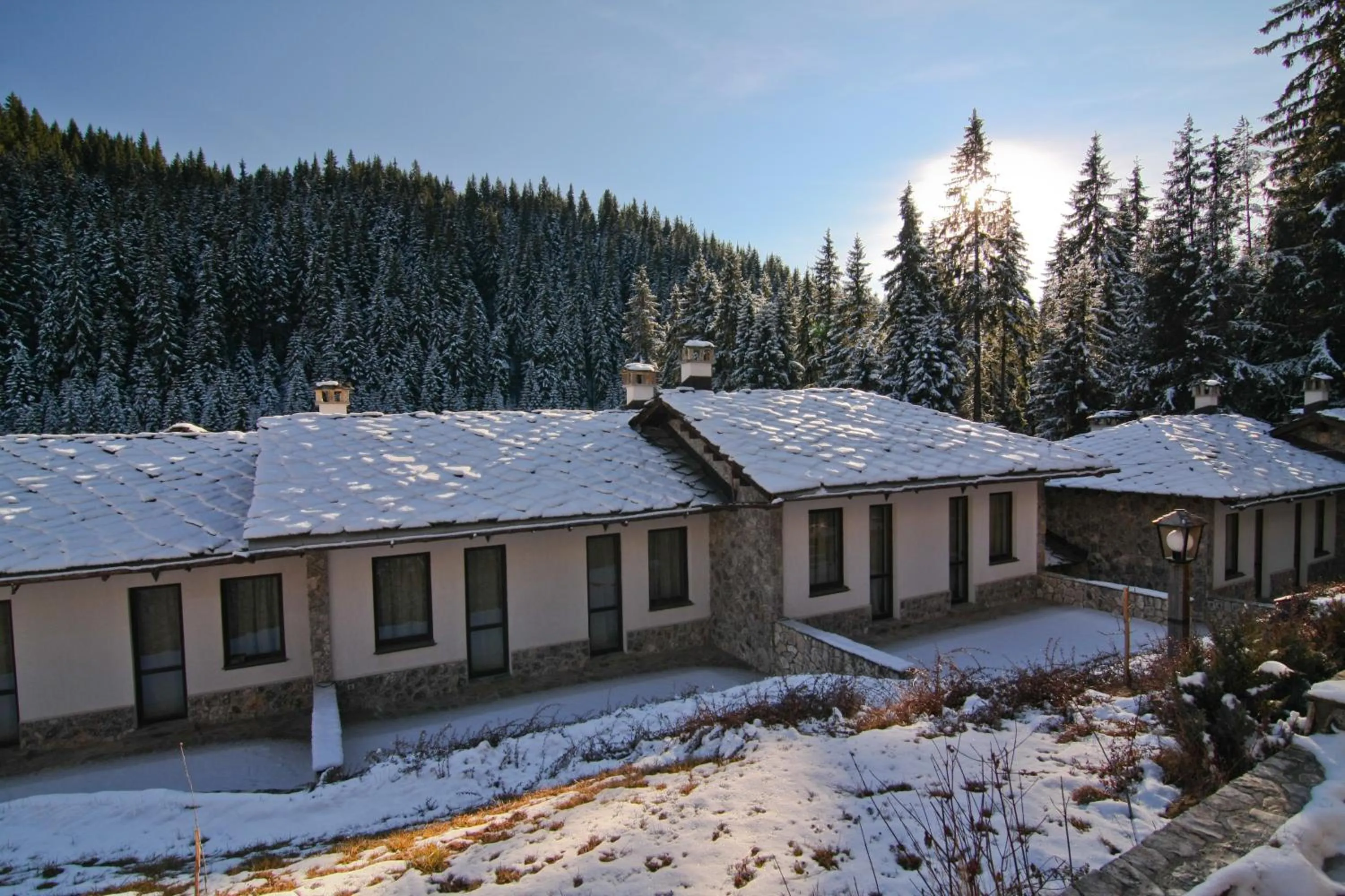 Facade/entrance in Holiday Village Kochorite