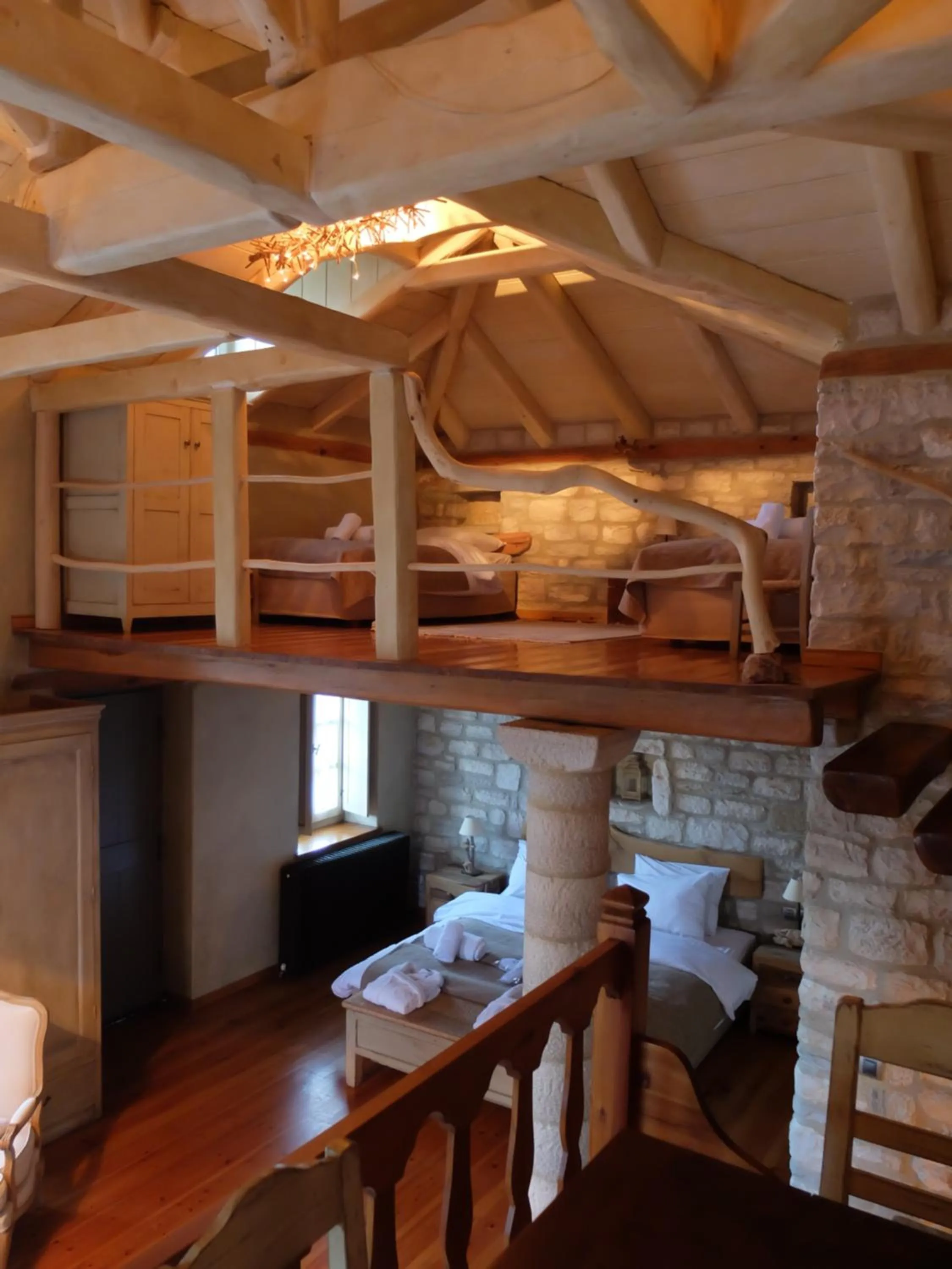 Day in Artsistas Houses