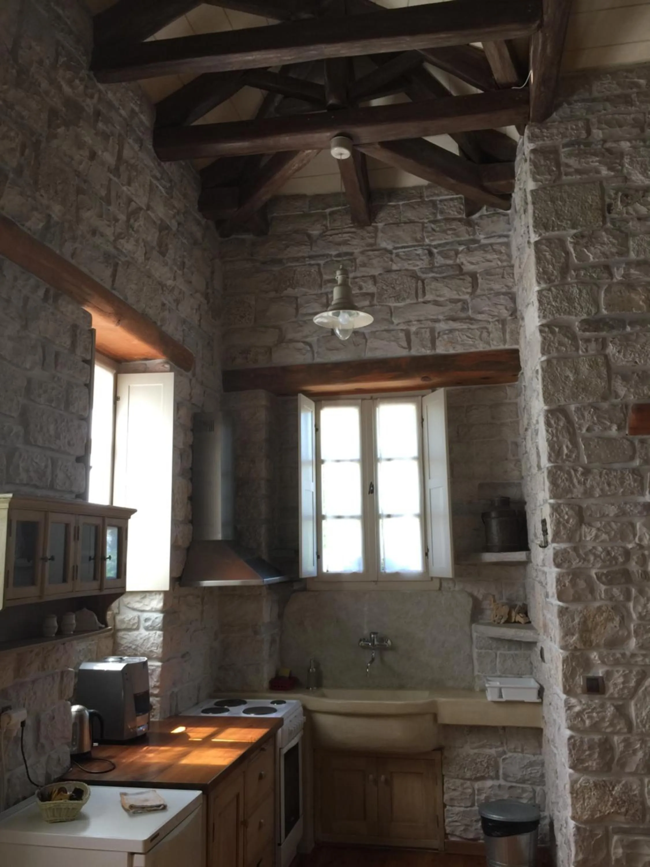 Photo of the whole room in Artsistas Houses