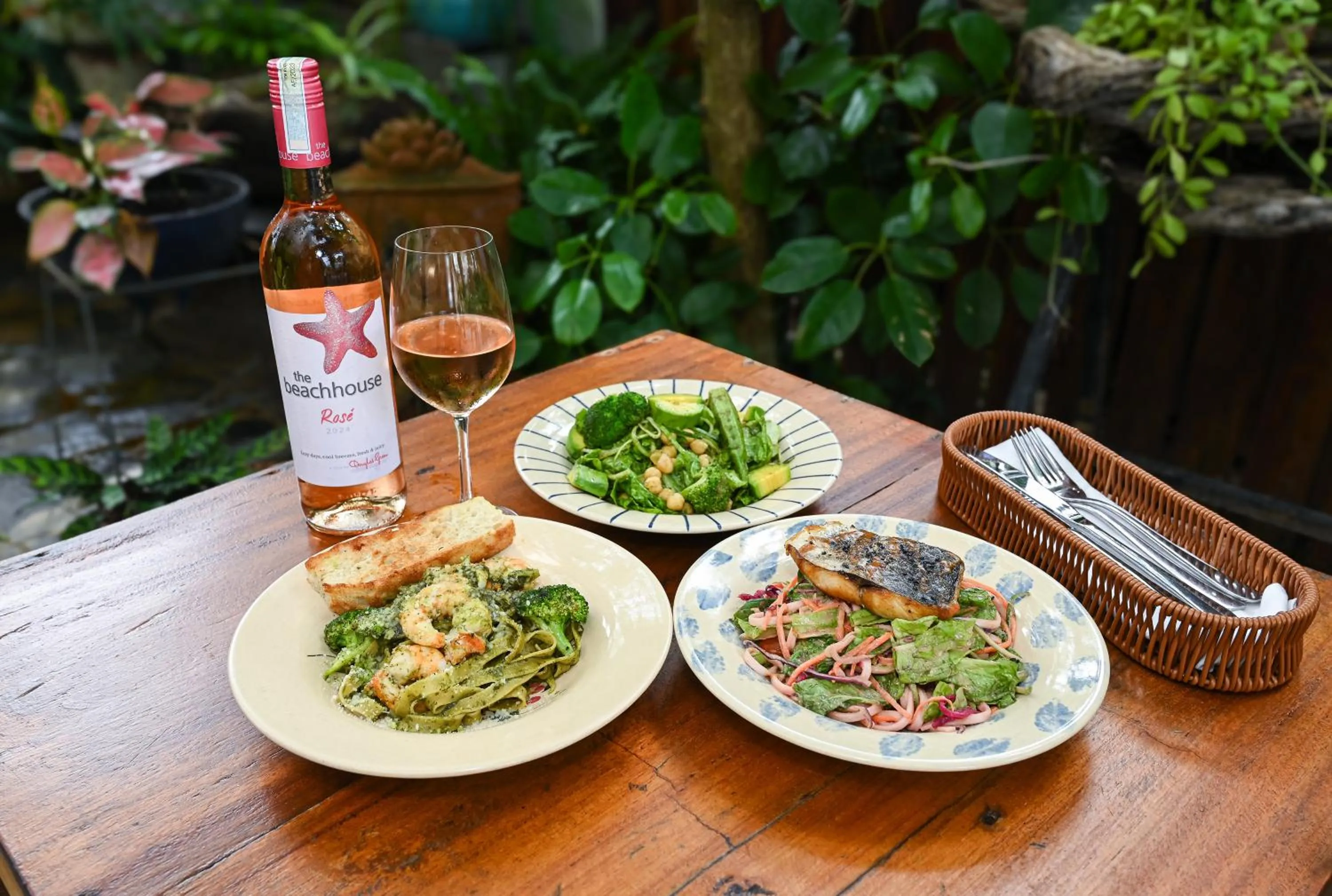 Food and drinks in Hotel De Condor