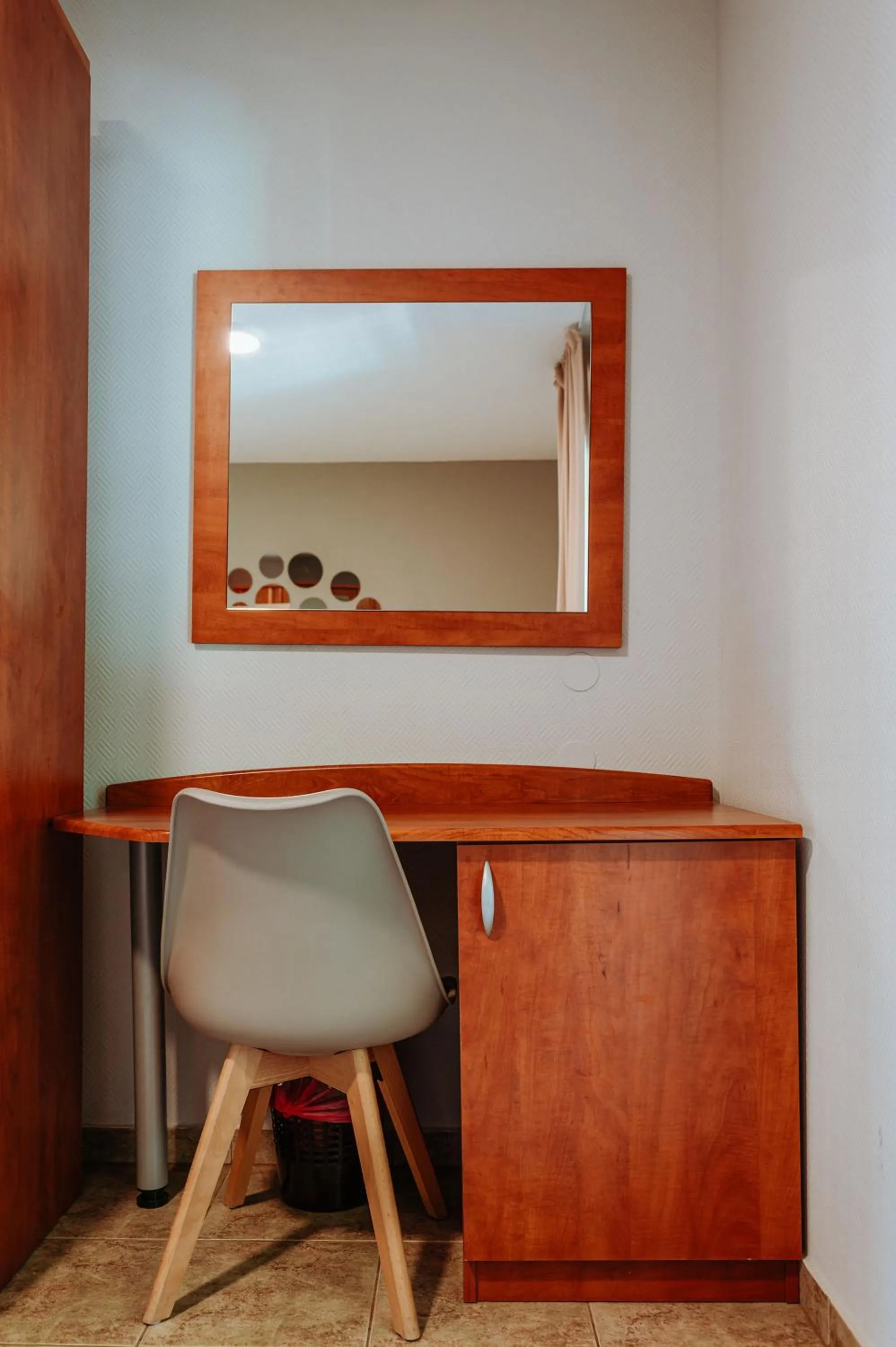 hair dresser in Matilde Beach Resort