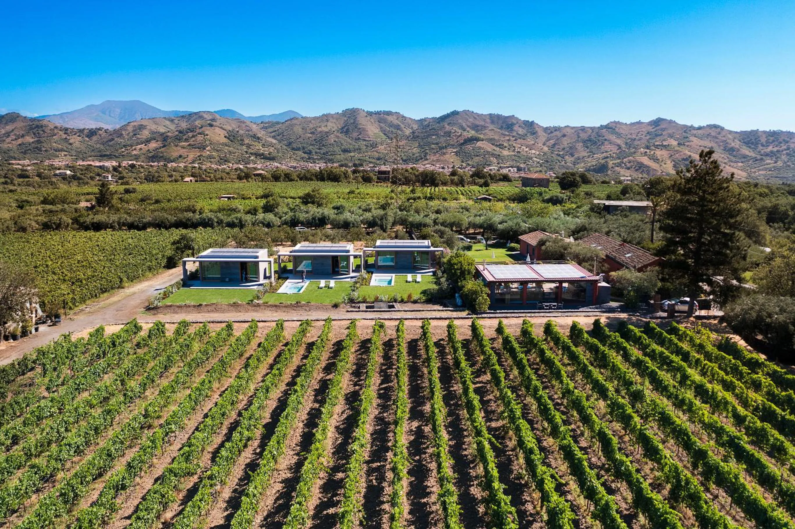 Property building in Villa Neri Resort & Spa