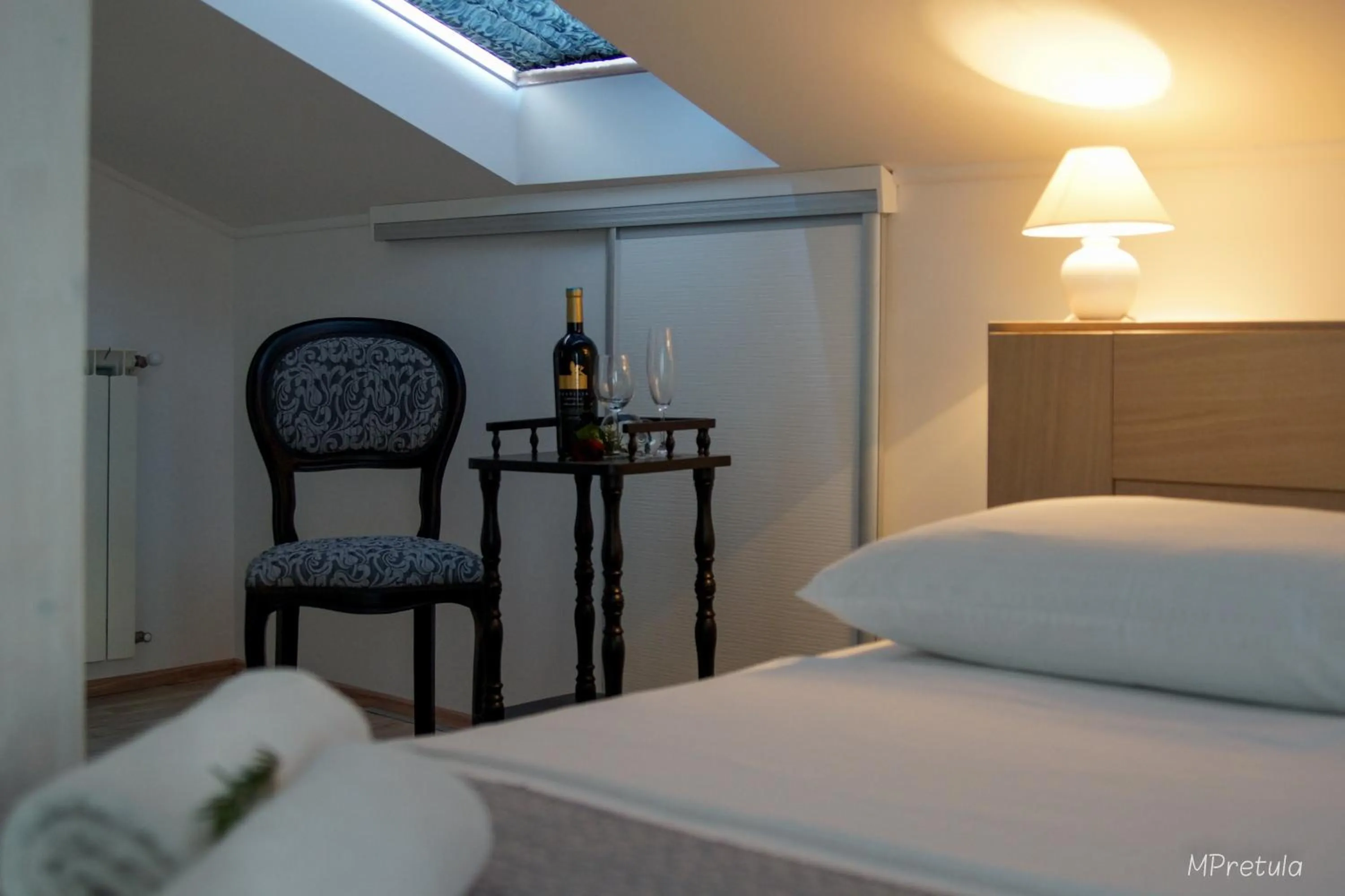 Bed in Apartments and Rooms Degra