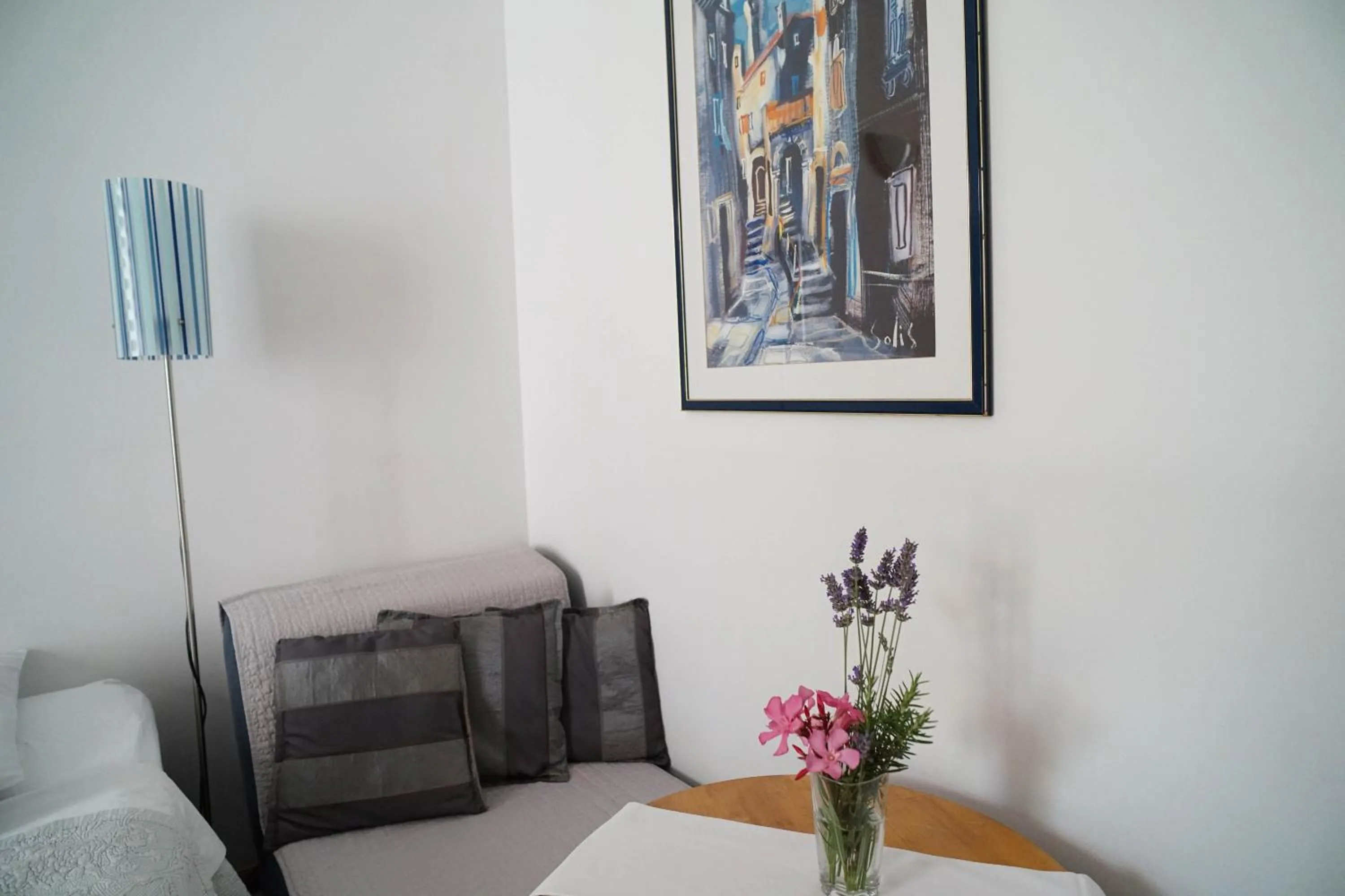 Living room in Apartments and Rooms Degra