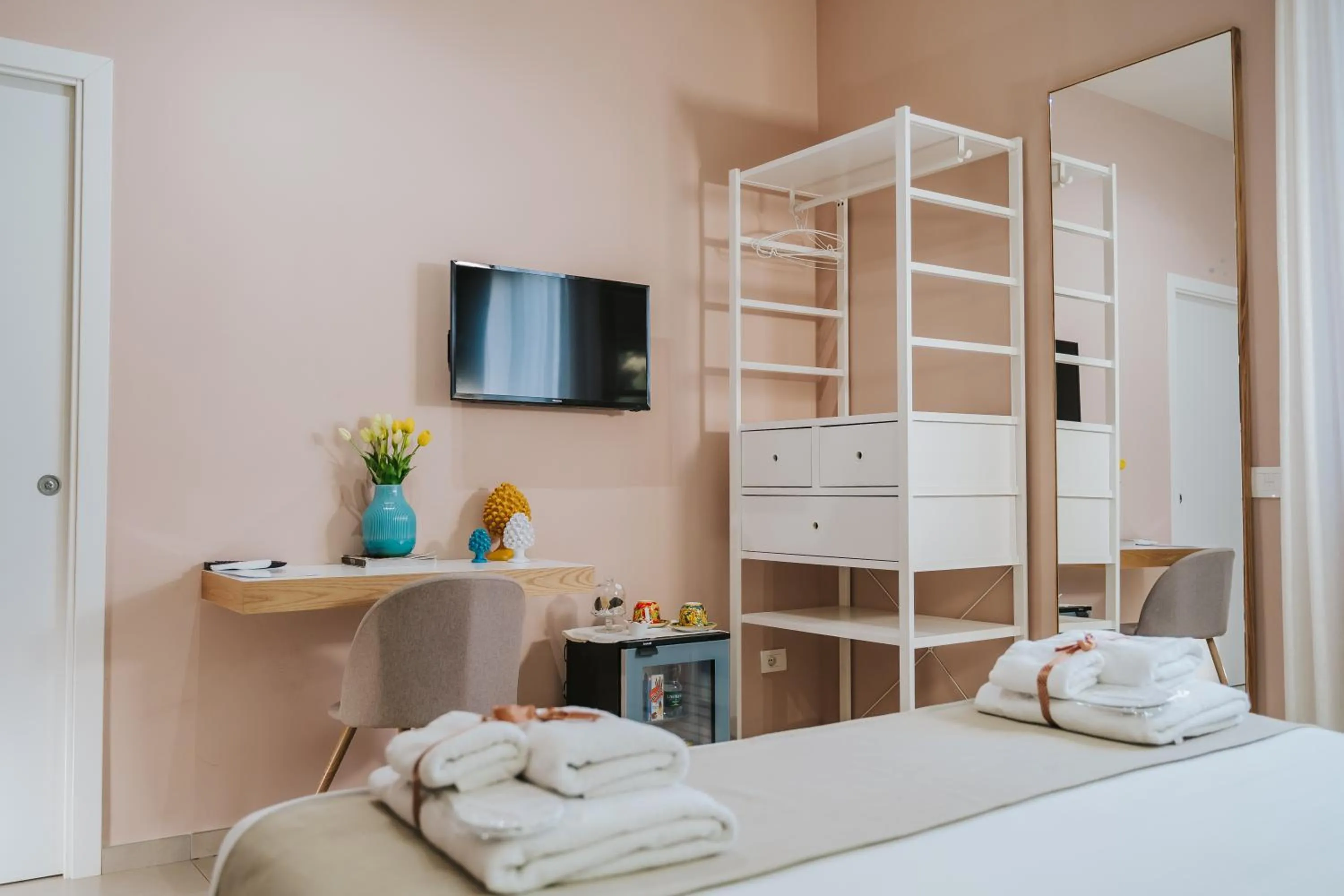 TV and multimedia, Bed in Villa Sece - Luxury Rooms