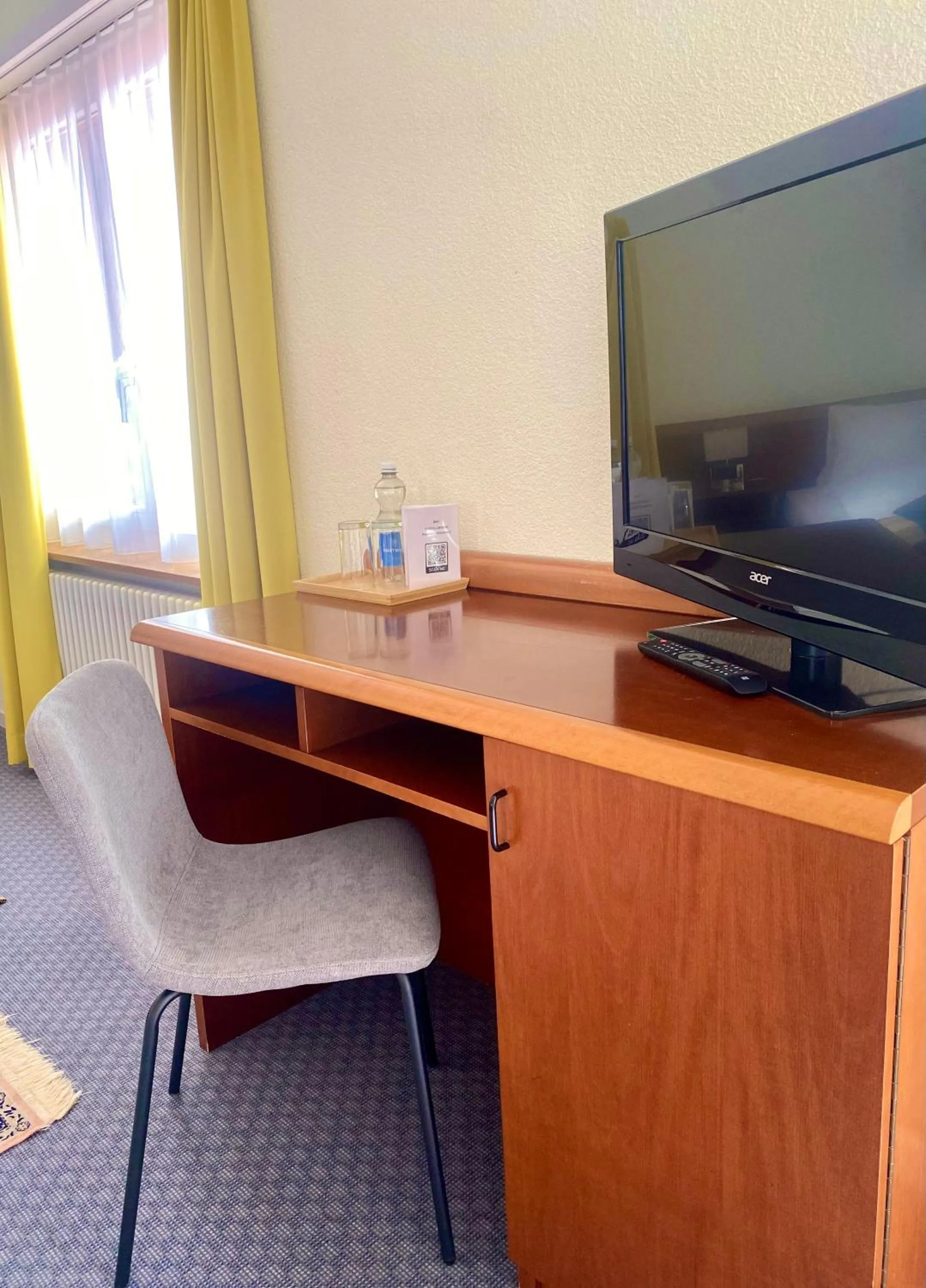 Bedroom in Gasthof zum Roten Löwen