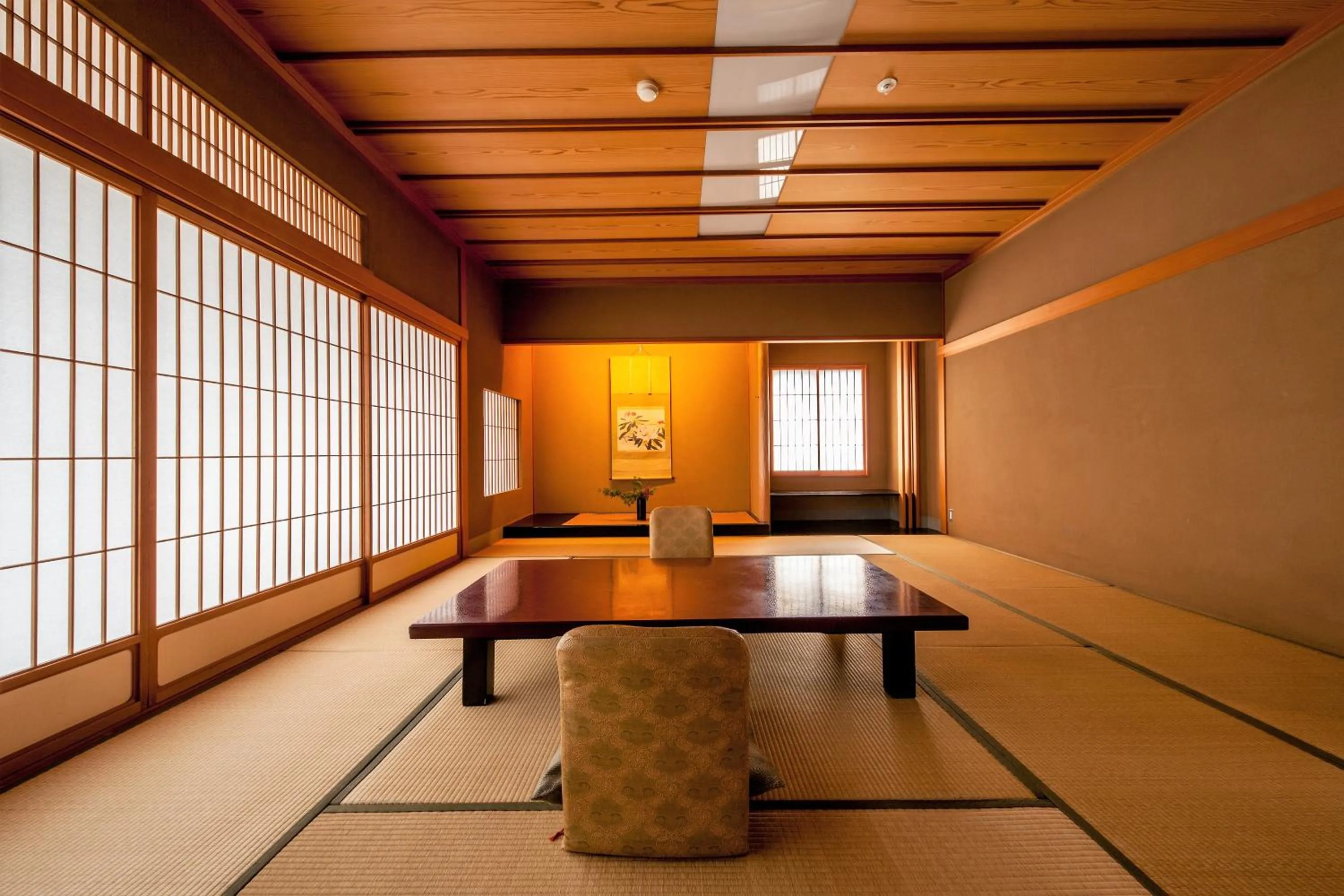 Photo of the whole room in Tokigasane