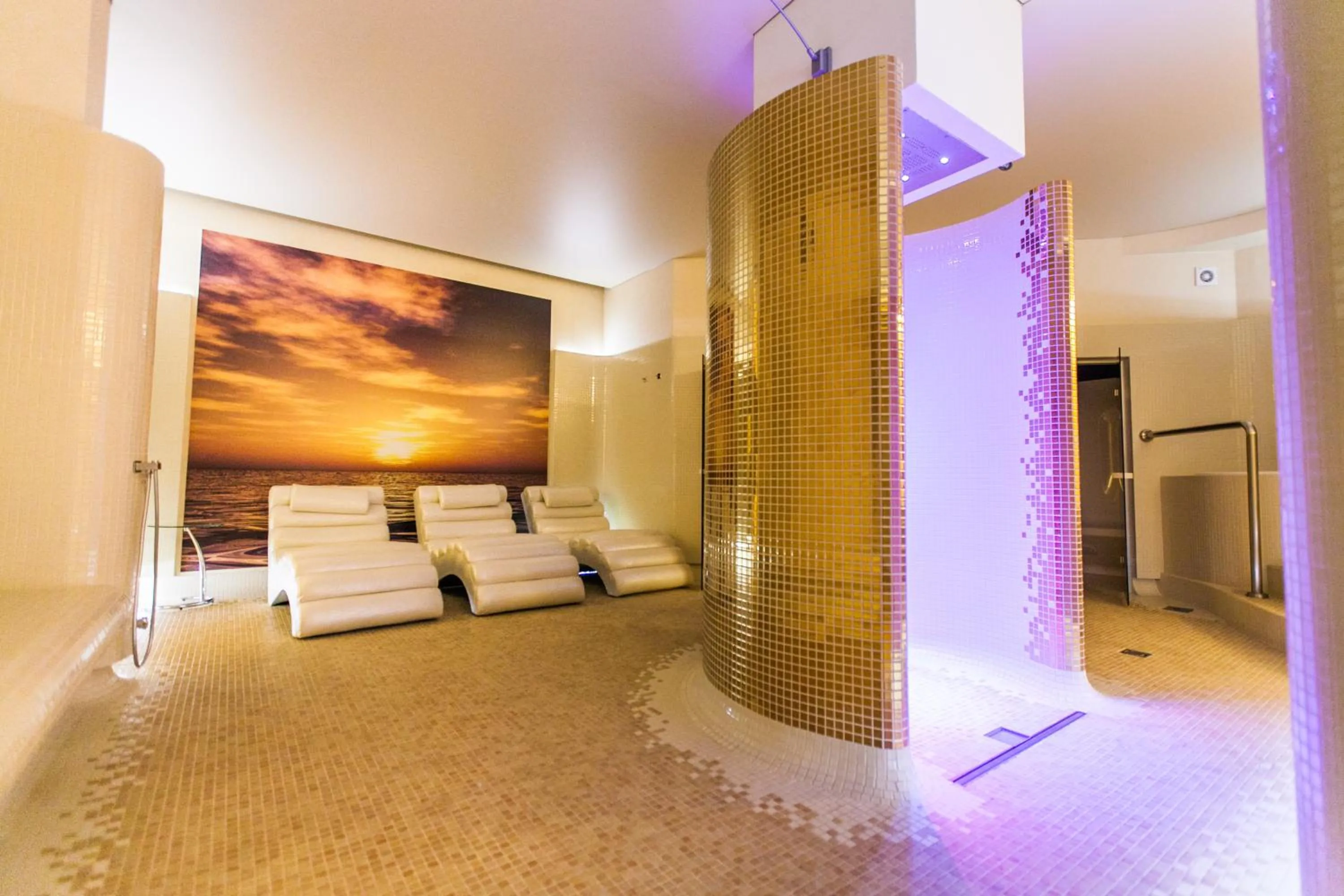 Spa and wellness centre/facilities, Bed in Hotel Court Wellness&Spa