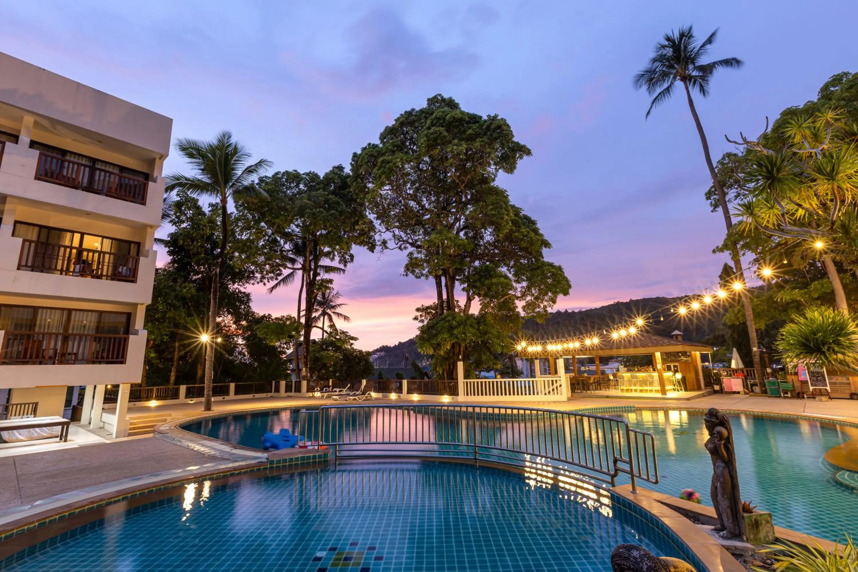 Night in Patong Lodge Hotel - Thailand's Green Hotel Plus