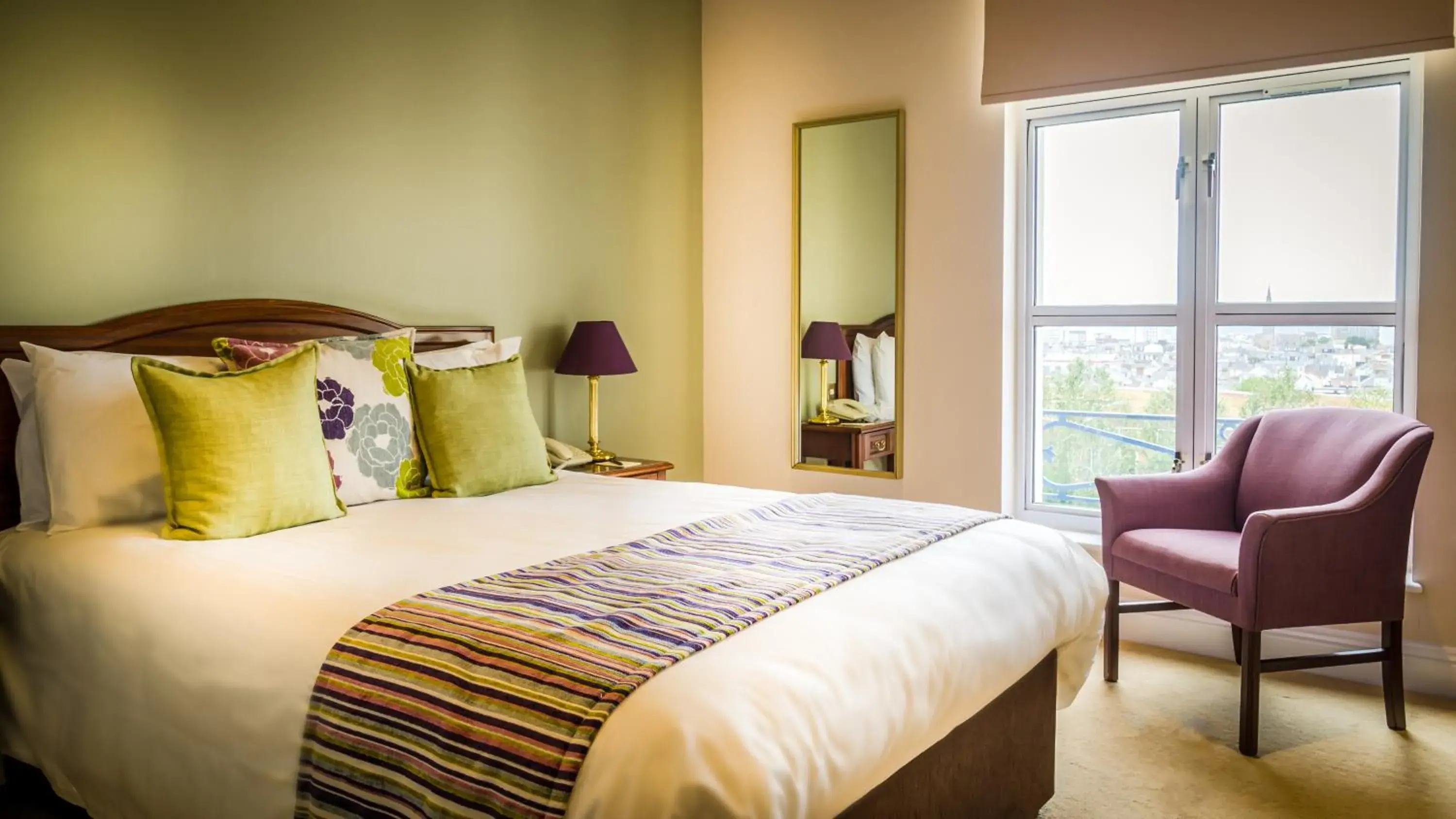 Double Room in Hotel de France Double Room in Hotel de France