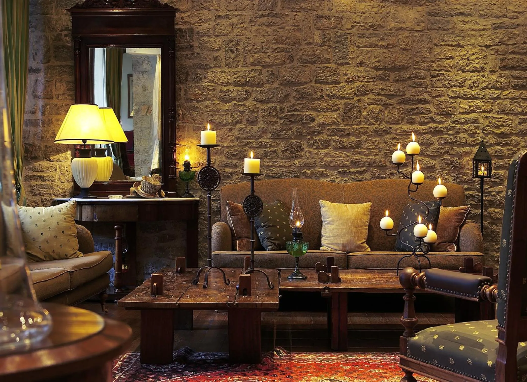 Lobby or reception in Country Club Hotel & Suites