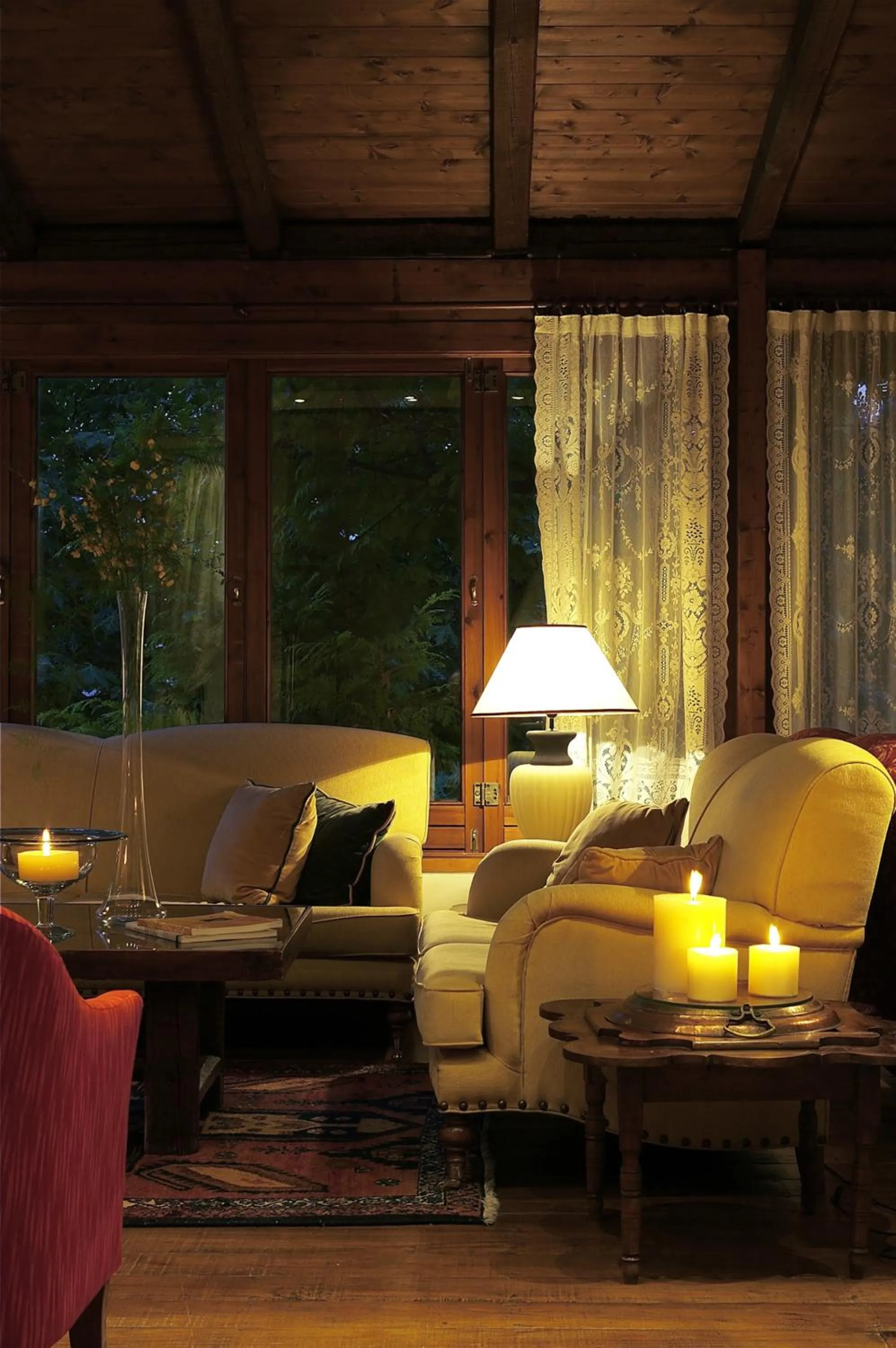 Lobby or reception in Country Club Hotel & Suites