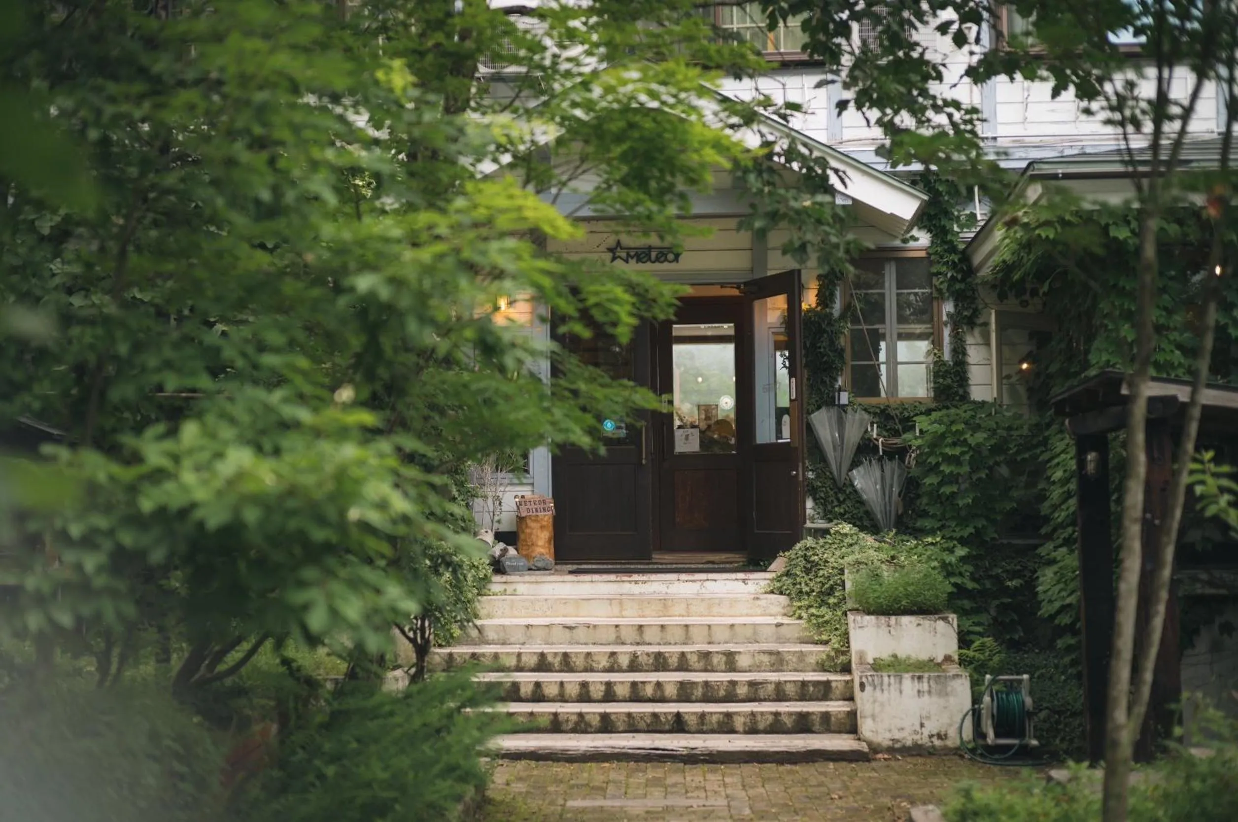 Facade/entrance in Hakuba Pension & Log Hotel Meteor