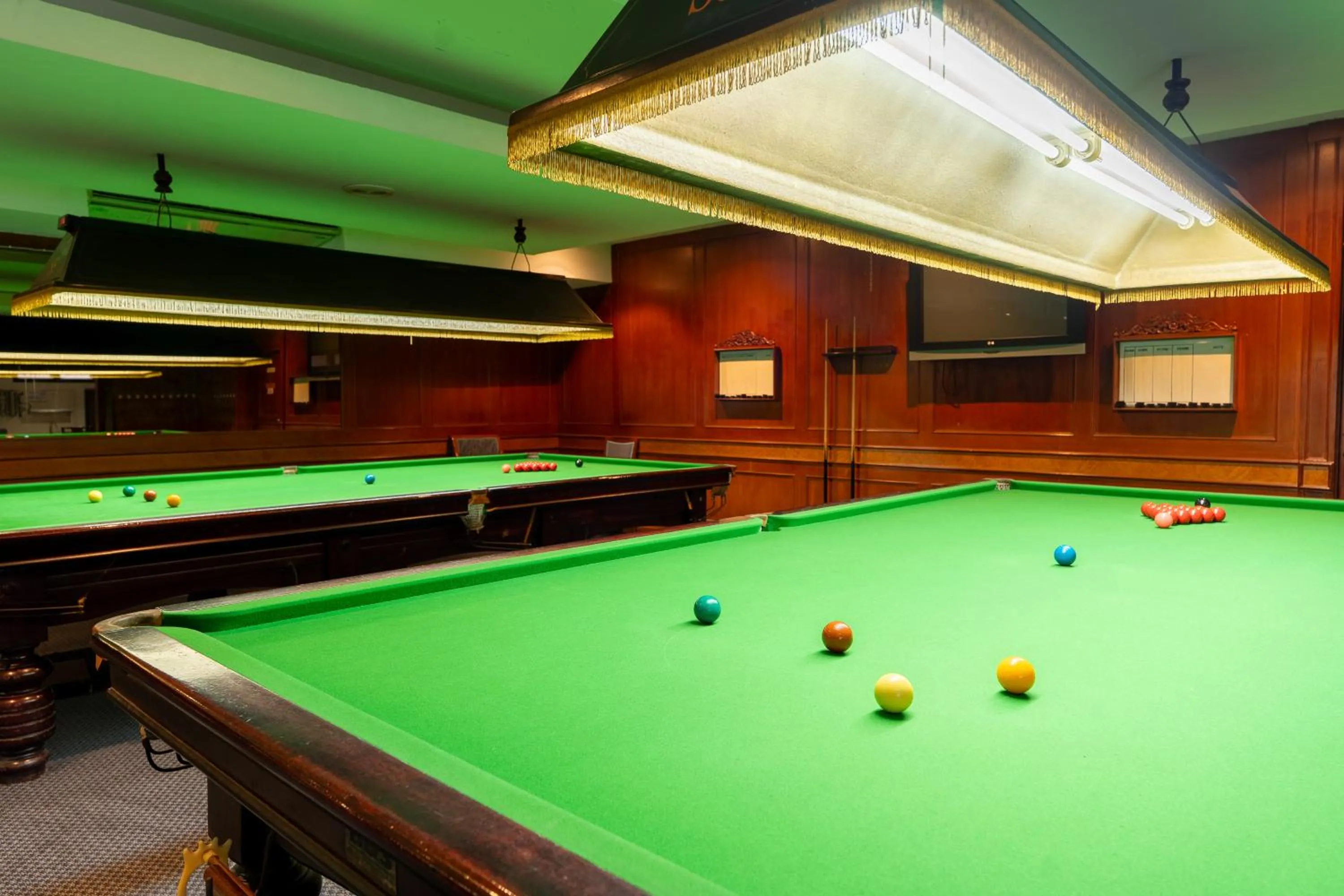 Billiard in Summit Pavilion Hotel
