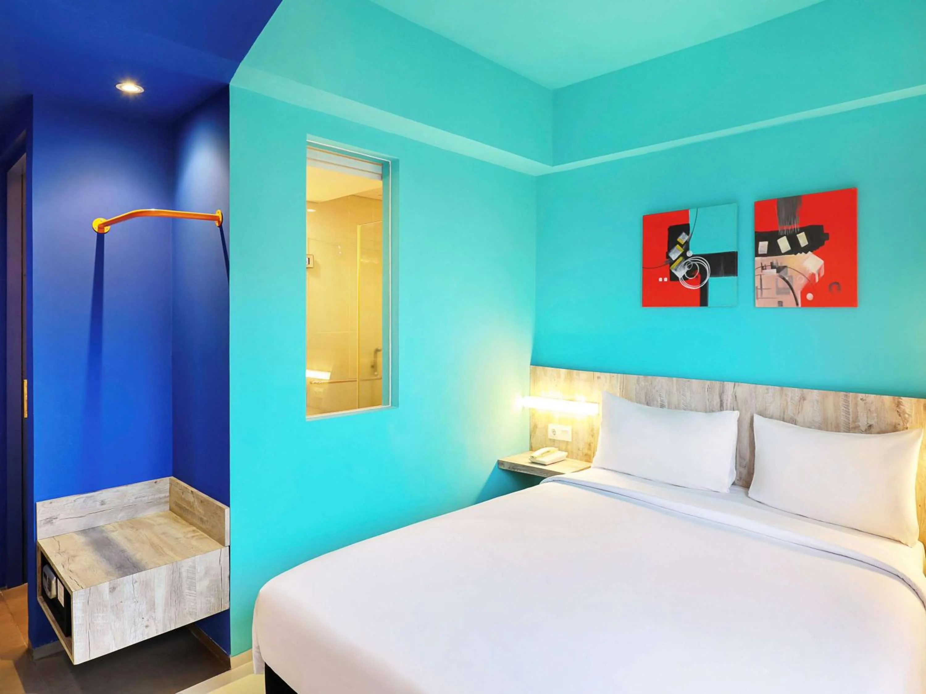 Photo of the whole room, Bed in Primera Hotel Seminyak