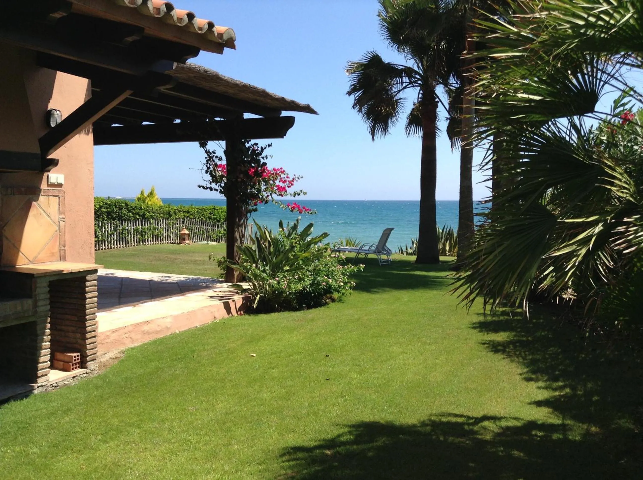 Garden in Urb Playa Azul 24
