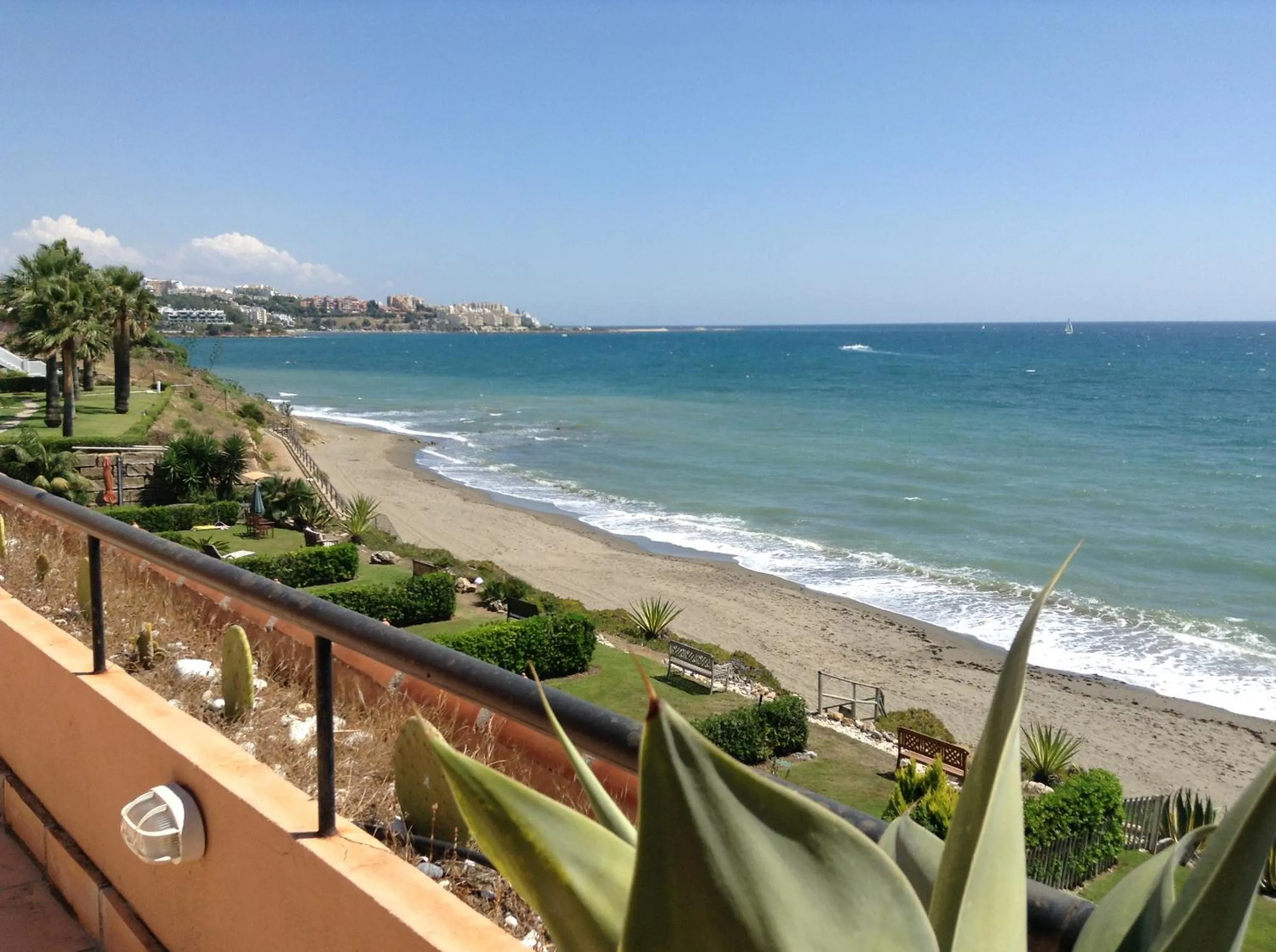 Balcony/Terrace in Urb Playa Azul 24