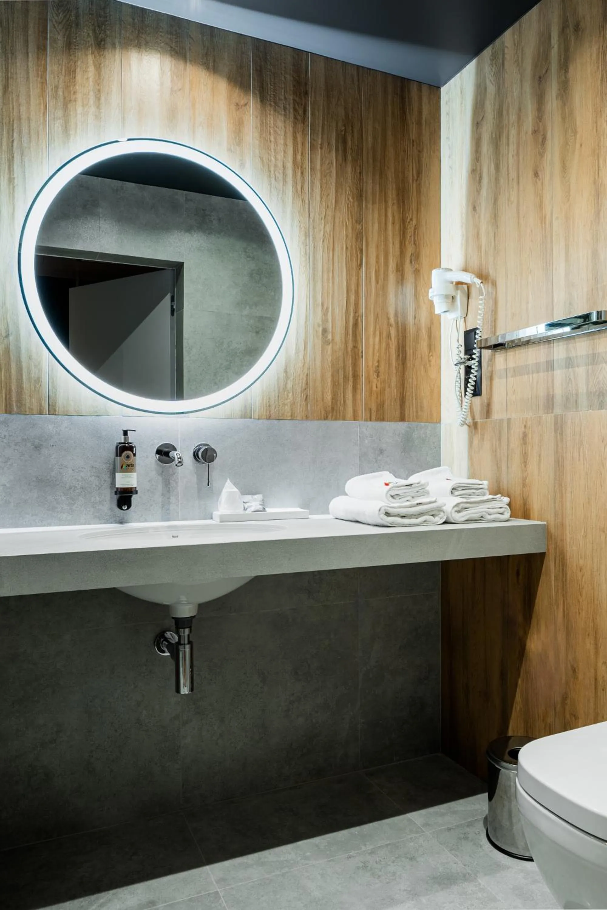 Shower in Artis Loft Hotel