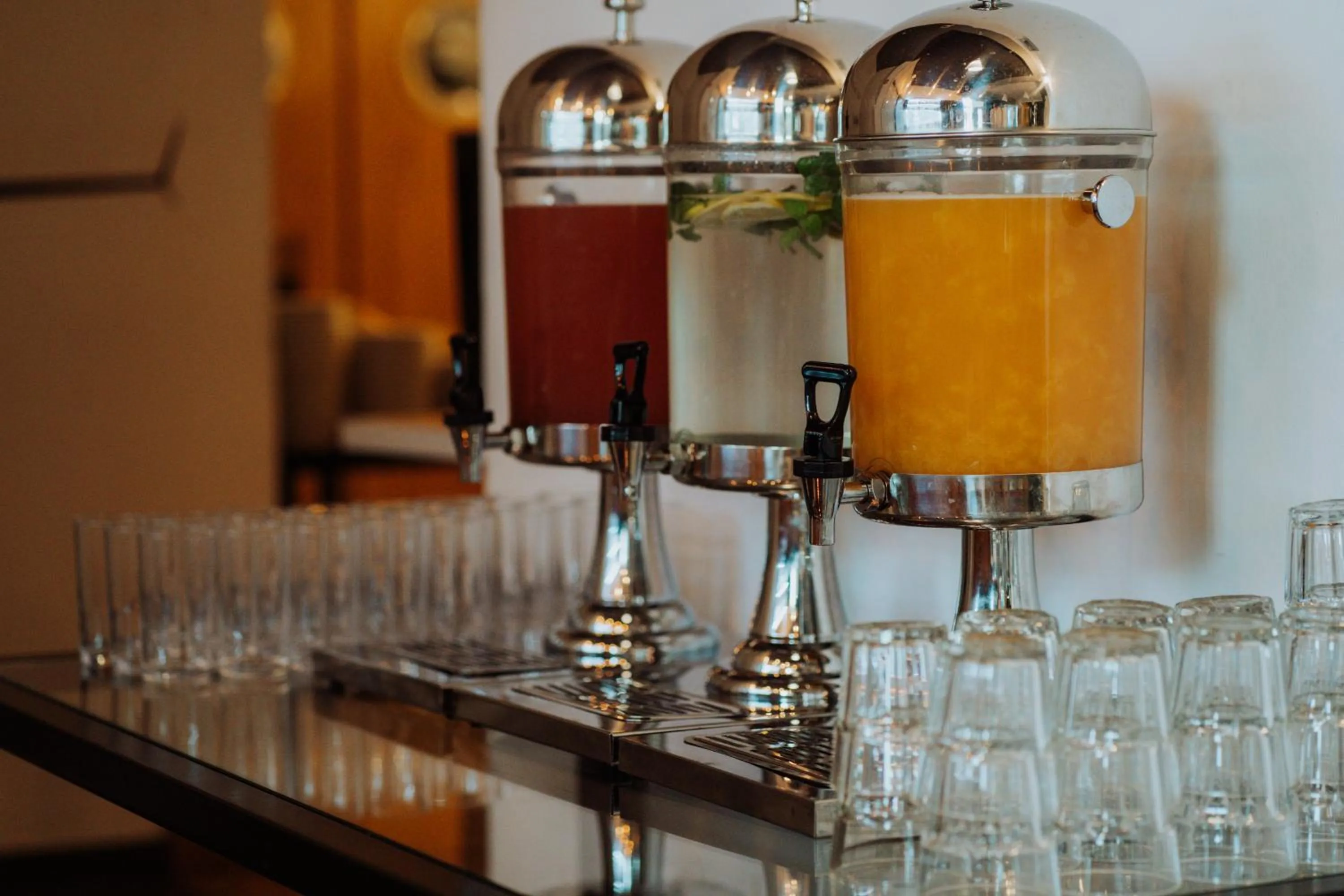 Nightclub / DJ in Artis Loft Hotel