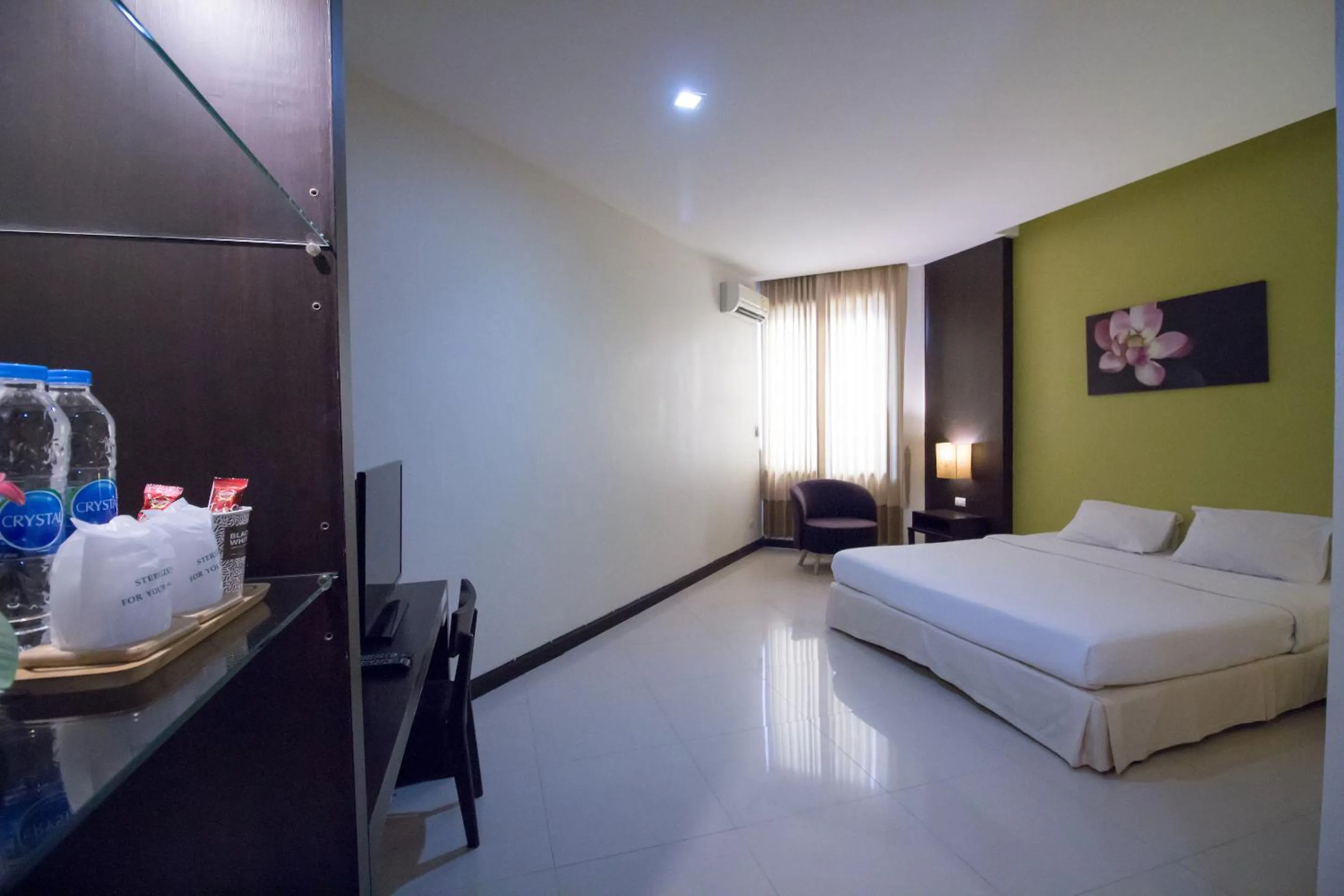 Bedroom, Bed in Jumbo House