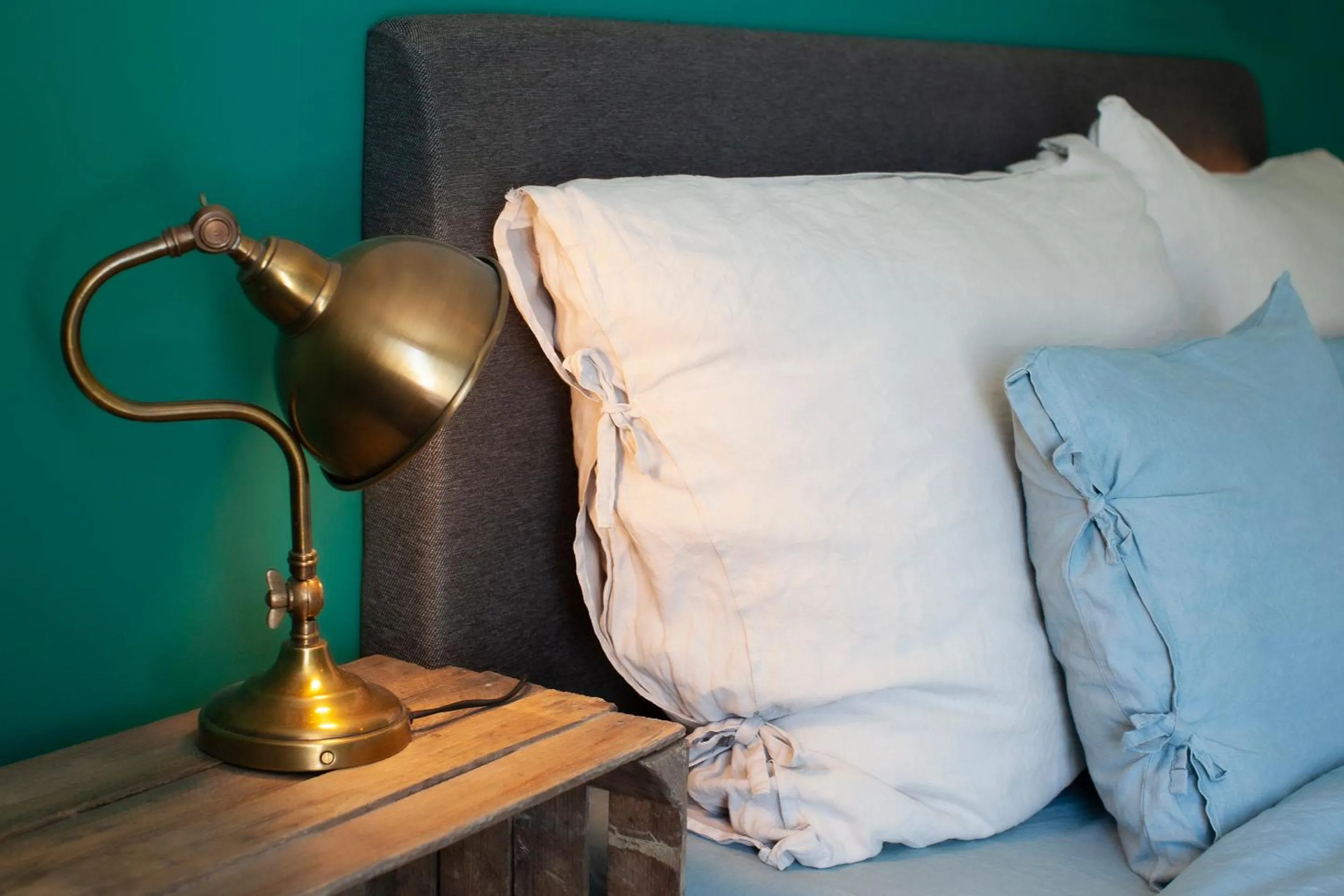 Bed in Three Pheasants Boutique Bed and Breakfast