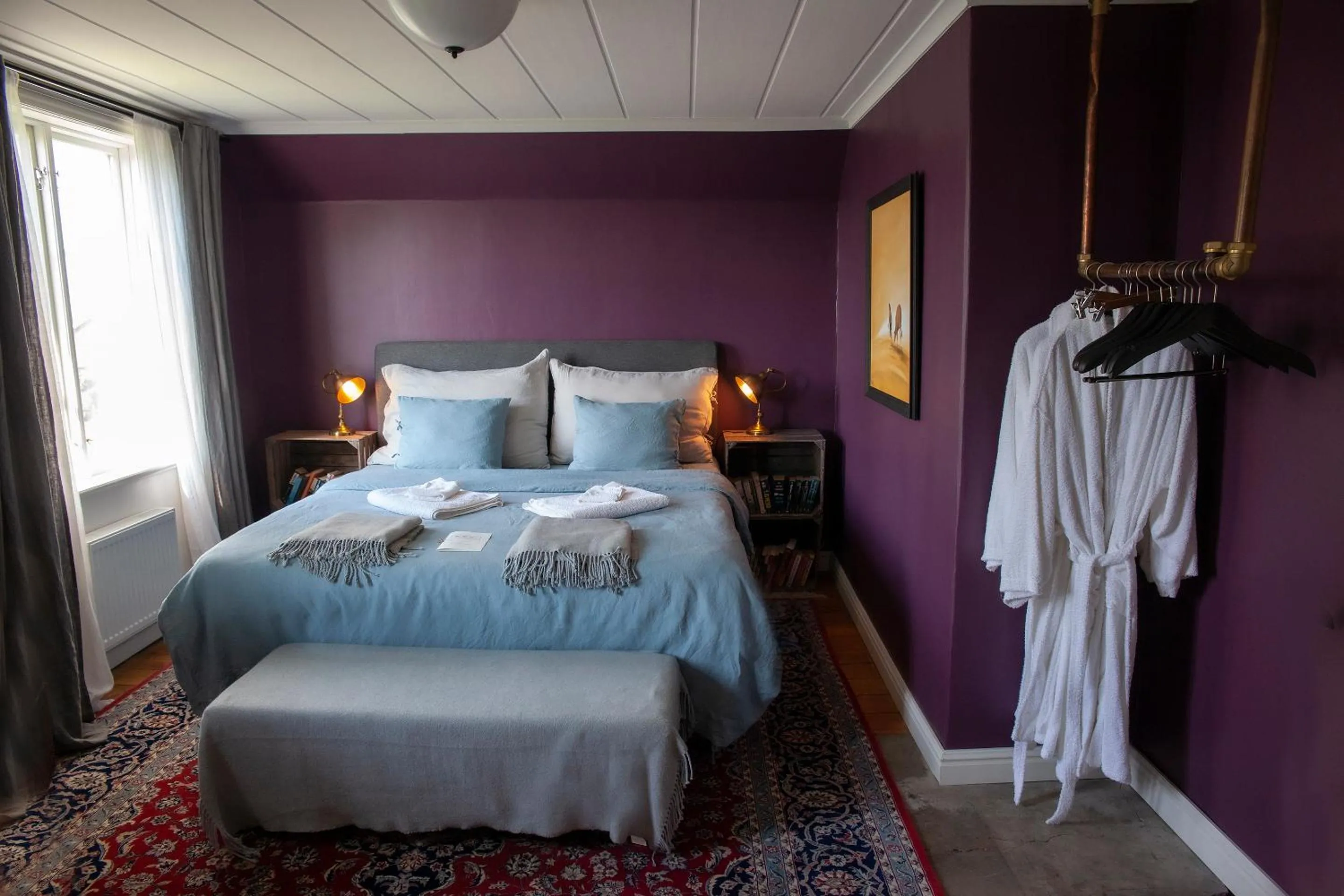 Photo of the whole room, Bed in Three Pheasants Boutique Bed and Breakfast