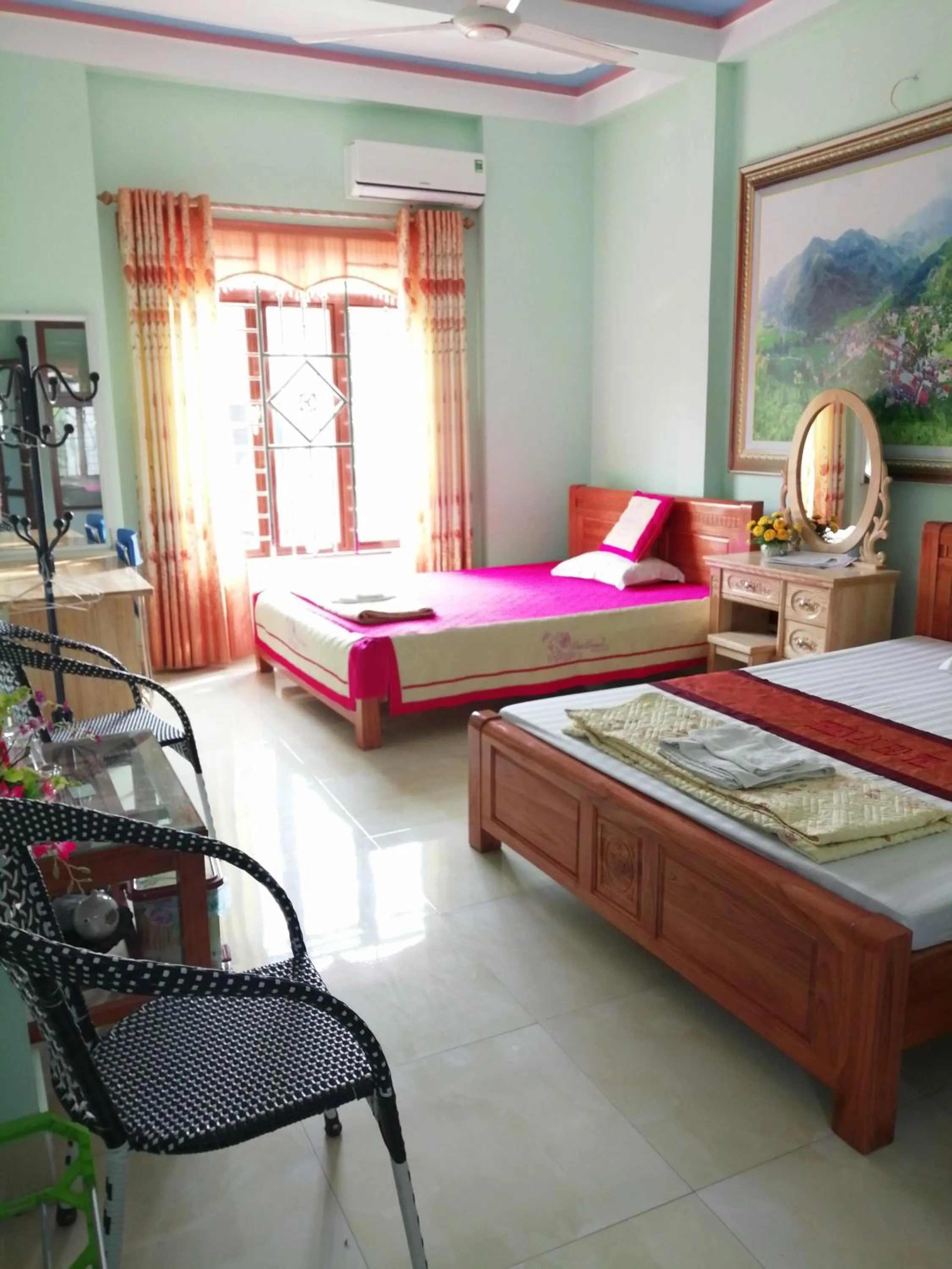 Bed in Yen Minh Hotel Thien An