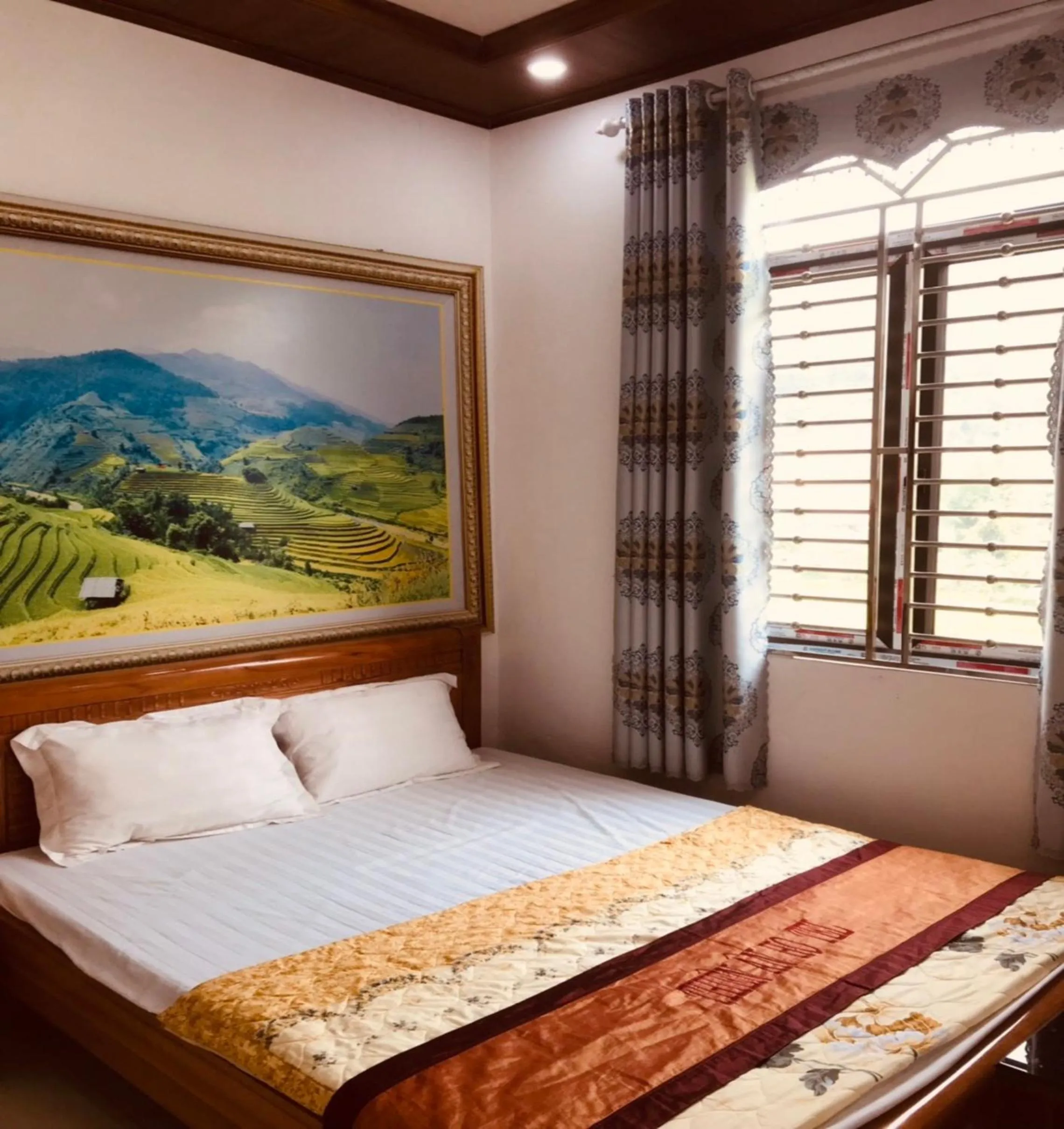 Bed in Yen Minh Hotel Thien An