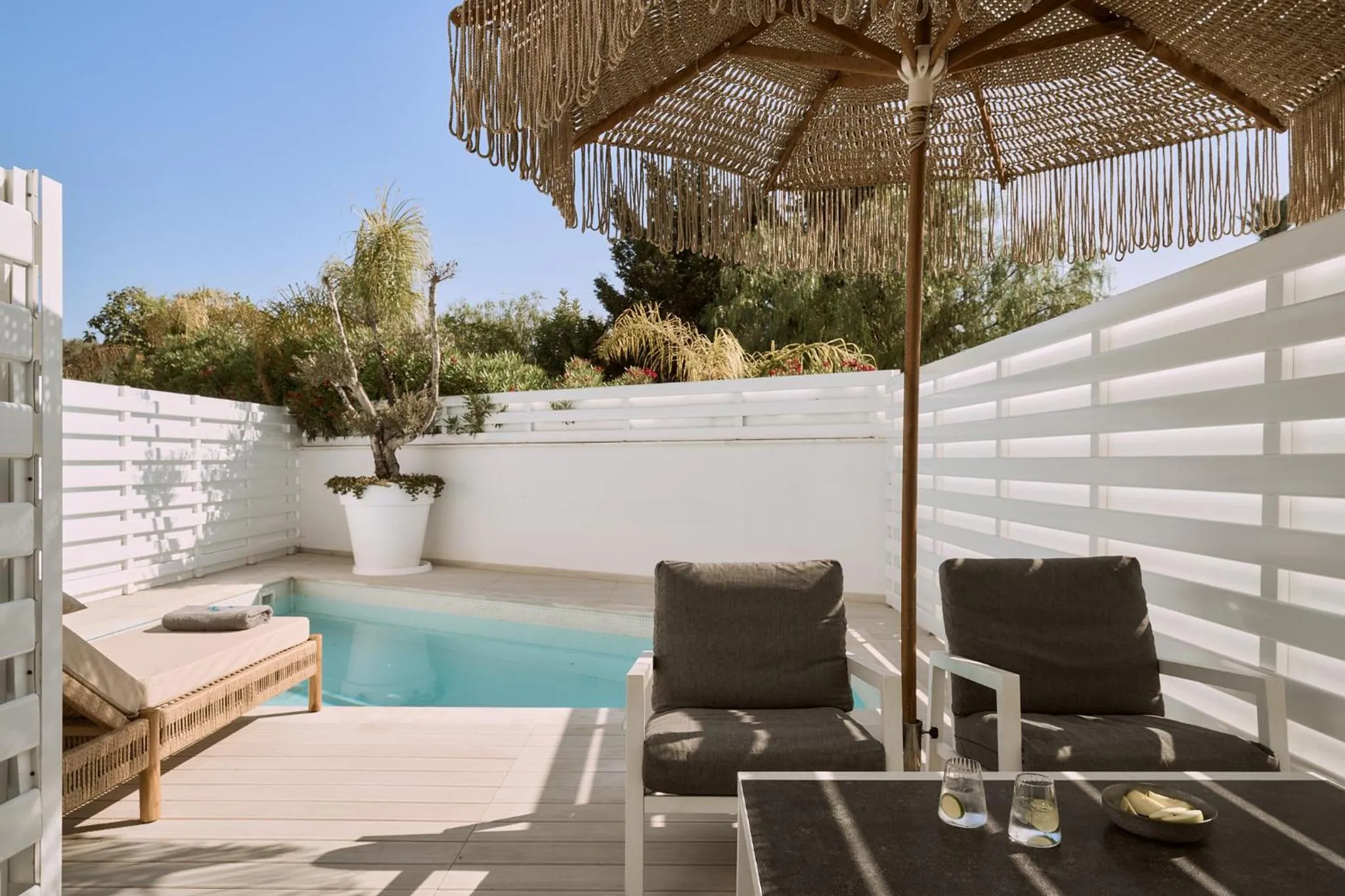 Hotel Napa Suites (Adults Only)